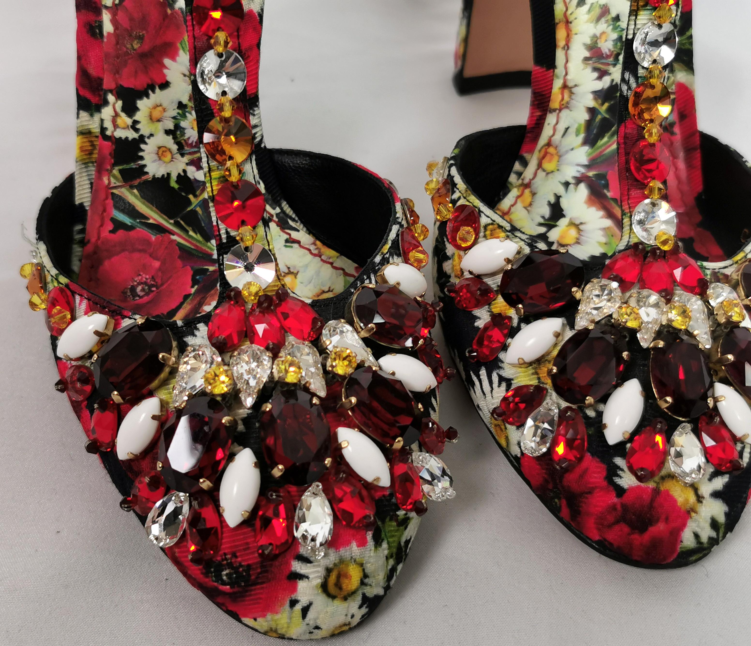 Dolce and Gabbana floral jewelled heeled sandals, Poppy and Daisy shoes  In Good Condition In NEWARK, GB