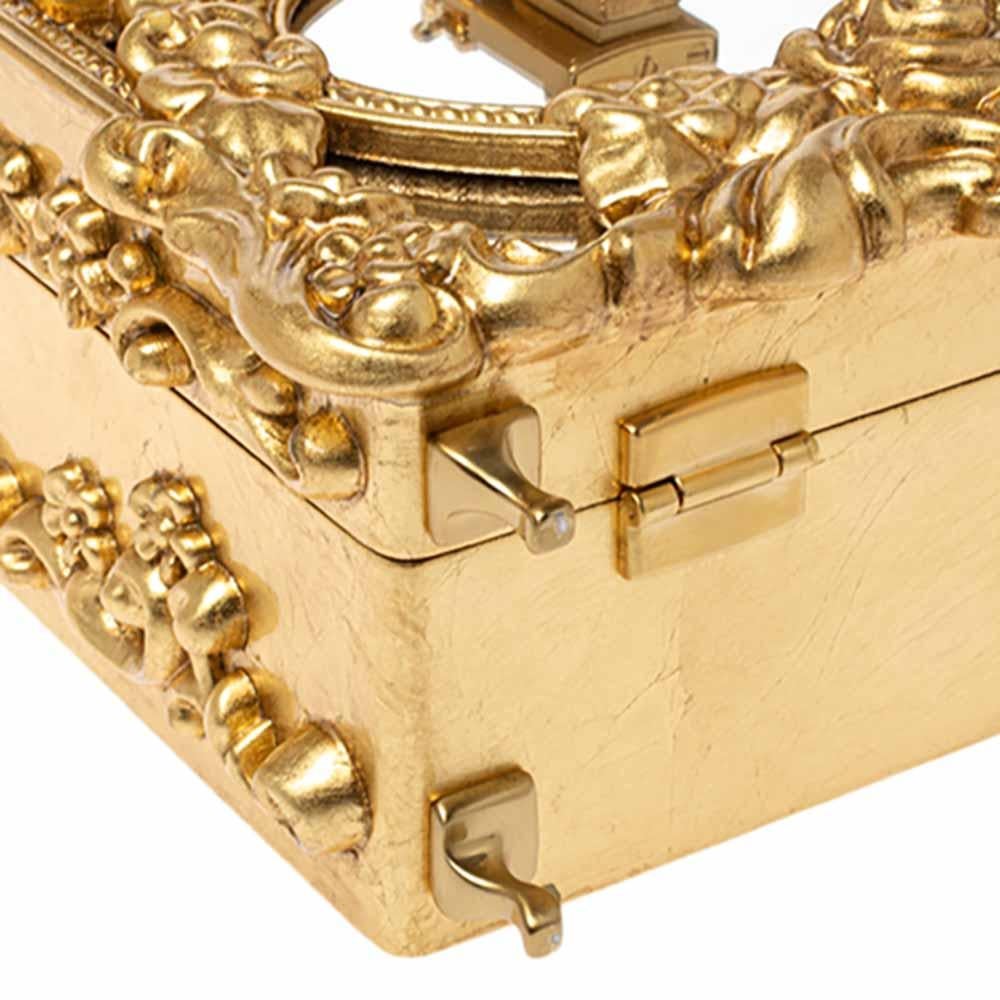 Dolce and Gabbana Gold Wood and Acrylic Leaf Dolce Box Bag In Good Condition In Dubai, Al Qouz 2
