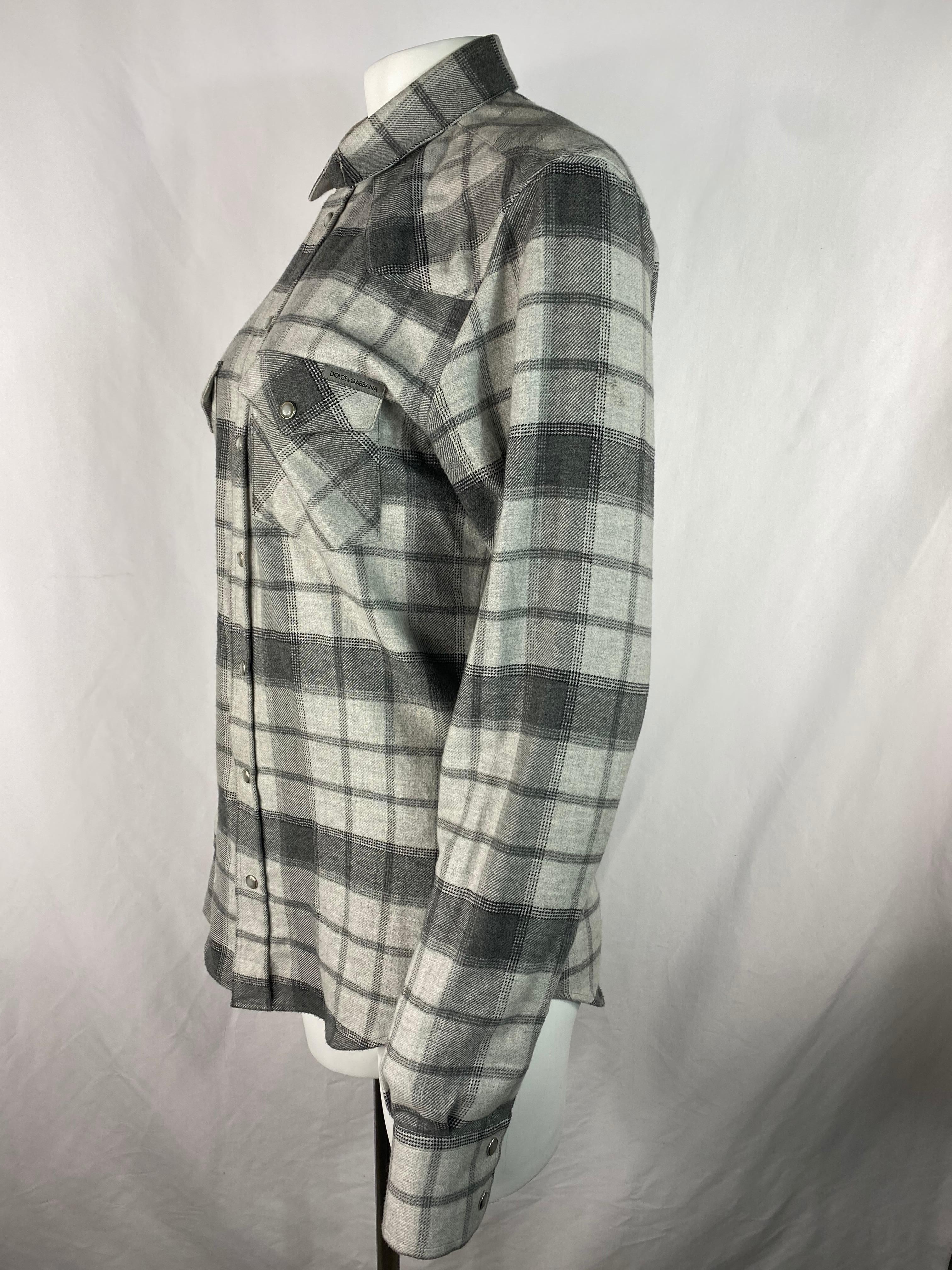 Women's or Men's Dolce and Gabbana Grey Cotton Plaid Button Down Shirt For Sale