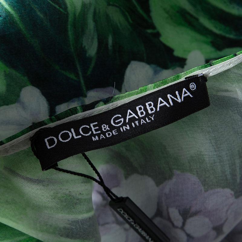 Dolce And Gabbana Hydrangea Printed Silk Sleeveless Midi Dress S In Excellent Condition For Sale In Dubai, Al Qouz 2