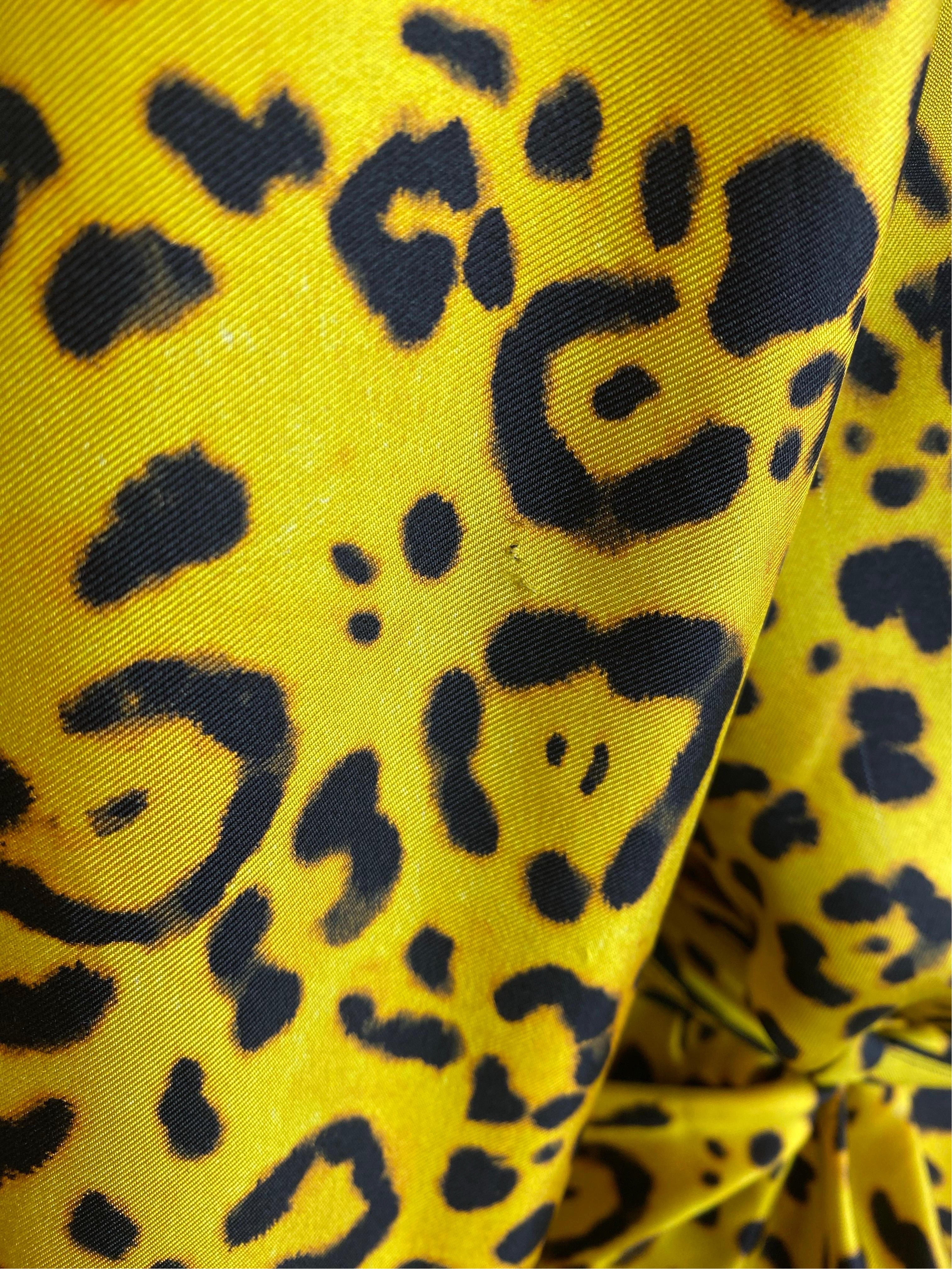 Dolce und Gabbana Leopard Lingerie-Nachtkleid mit Leopardenmuster im Angebot 2