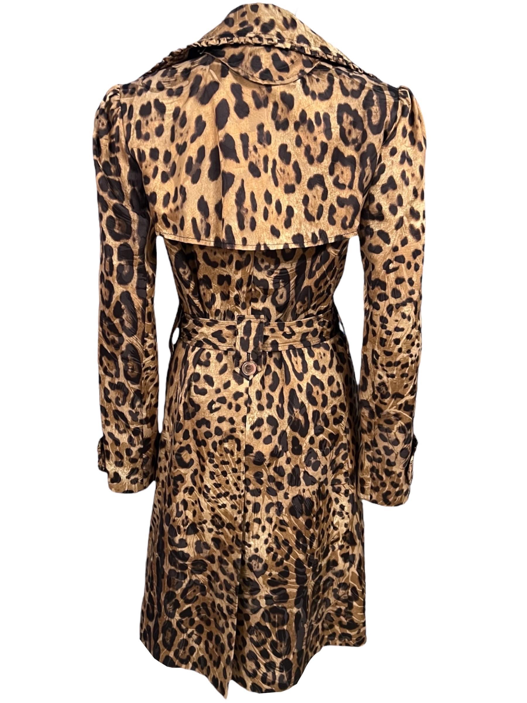 Dolce and Gabbana Leopard Print Double Breasted Trench Coat For Sale 1