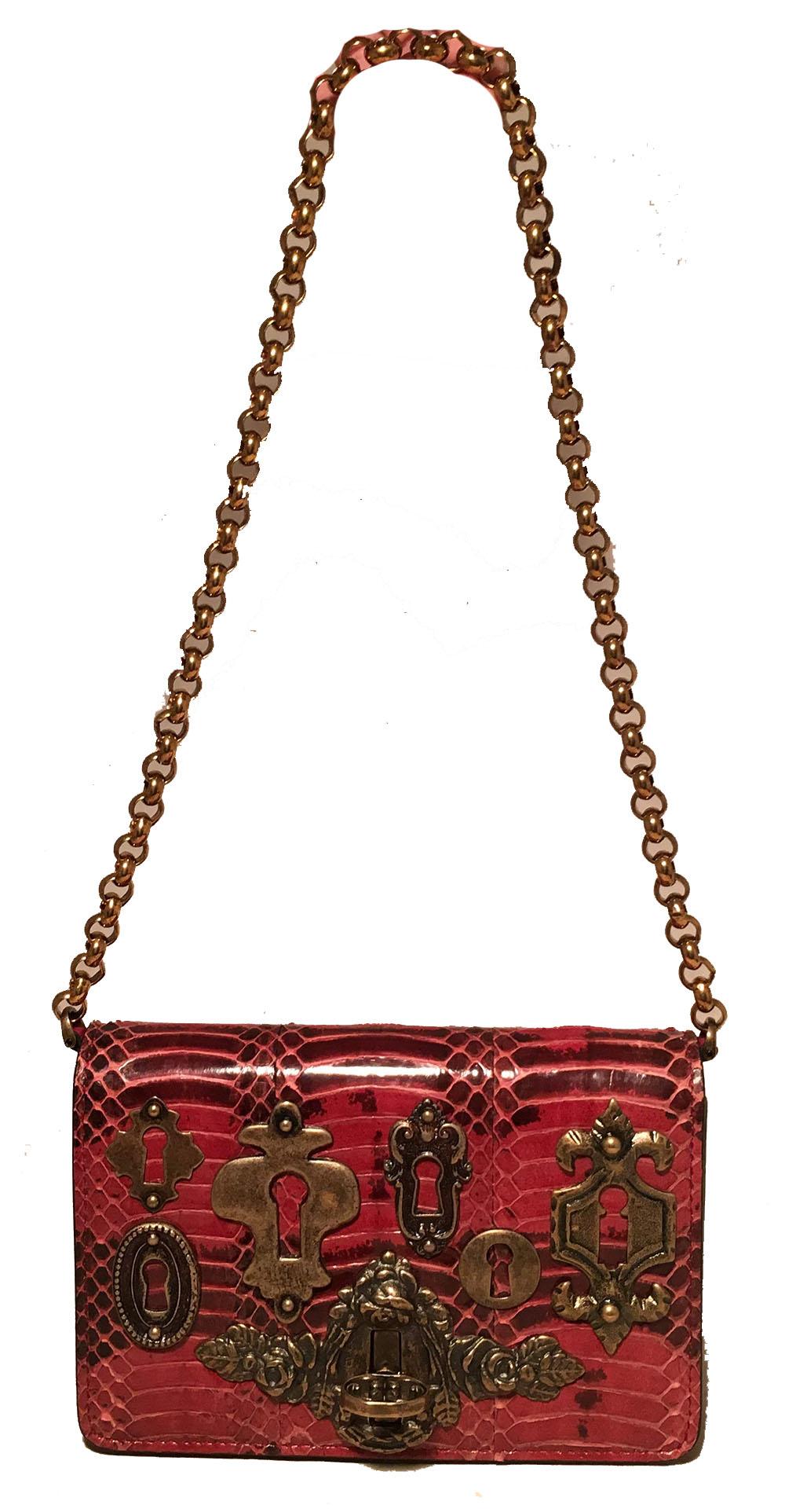 Dolce and Gabbana Maroon Snakeskin Keyhole Clutch Bag For Sale 2