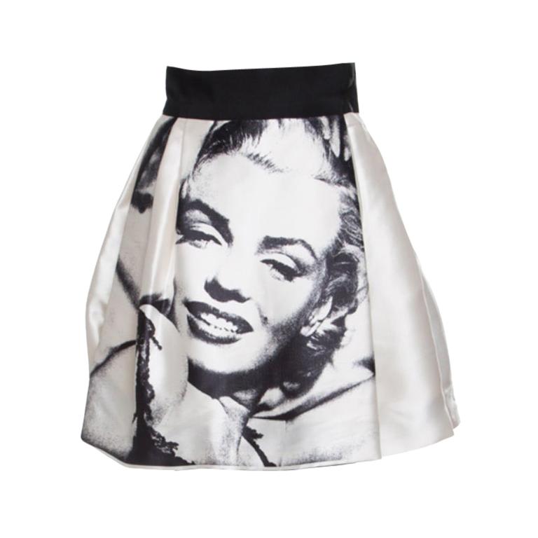 Dolce and Gabbana Monochrome Marilyn Monroe Face Print Silk Pleated Skirt S