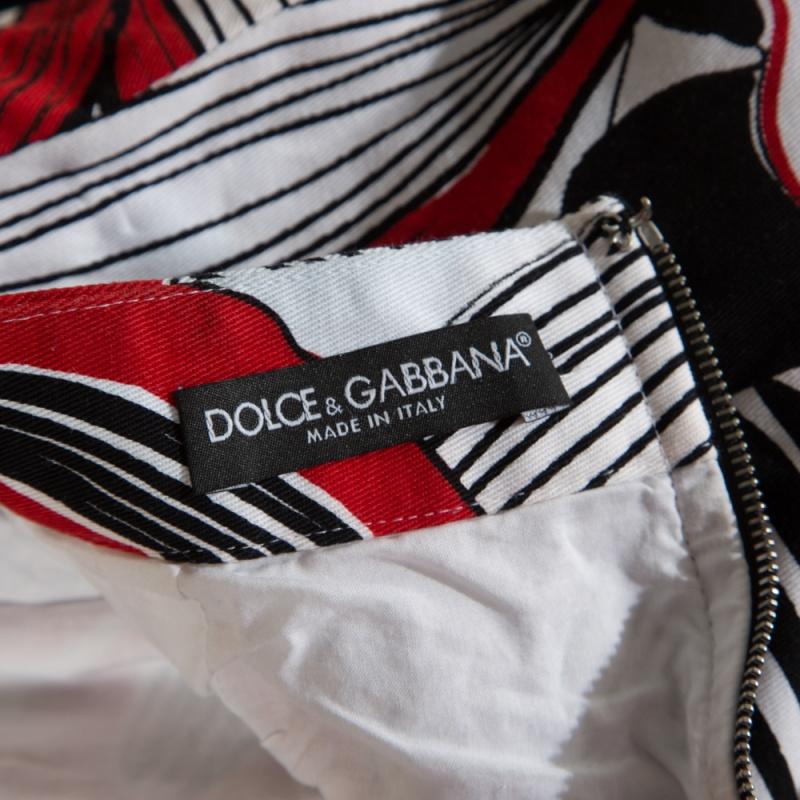 Dolce and Gabbana Multicolor Floral Printed Cotton High Waist Skirt S In Good Condition In Dubai, Al Qouz 2