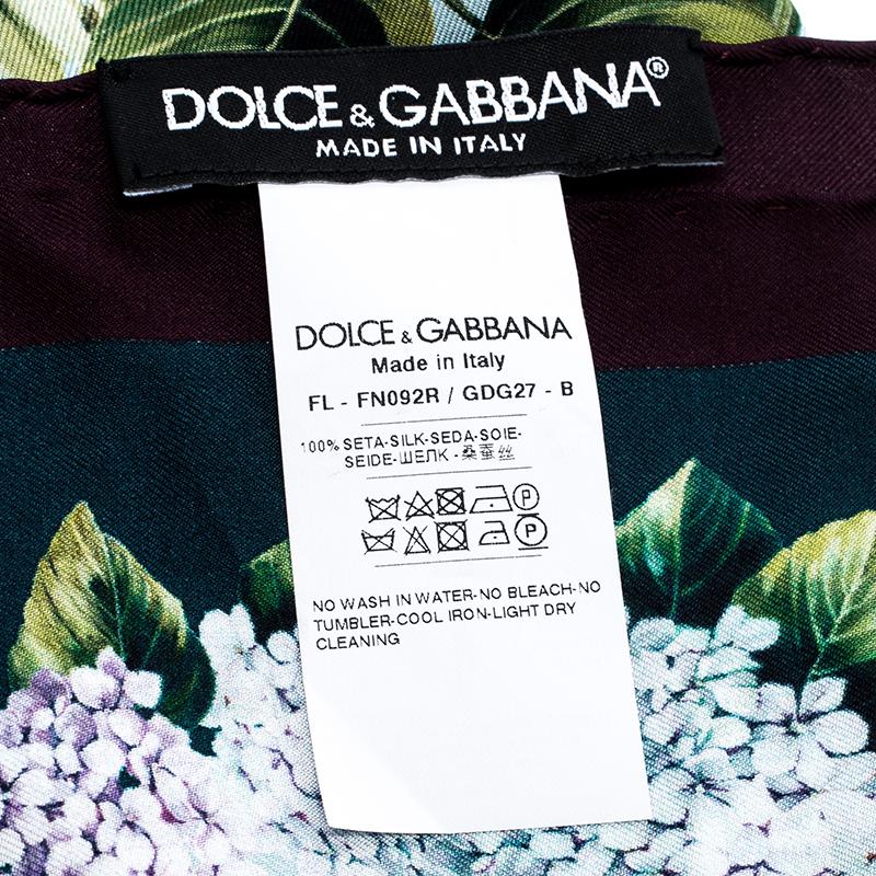 Dolce and Gabbana Multicolor Hydrangea Print Silk Square Scarf In New Condition In Dubai, Al Qouz 2