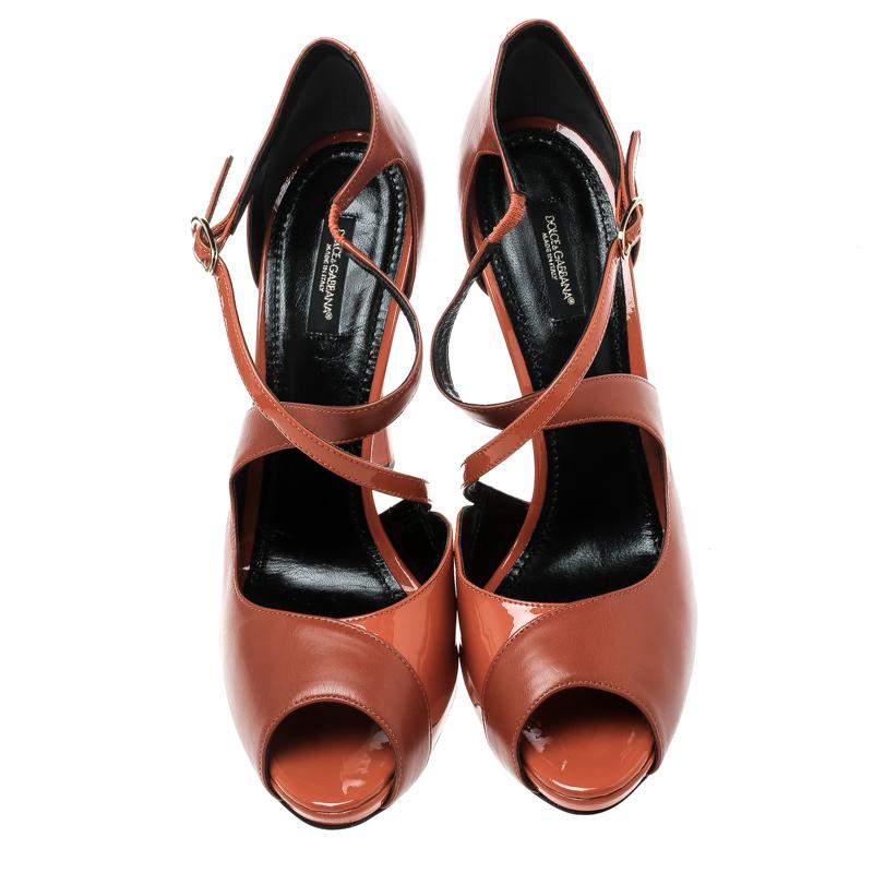 Dolce and Gabbana Orange Leather Peep Toe Strappy Sandals Size 40 In Good Condition In Dubai, Al Qouz 2