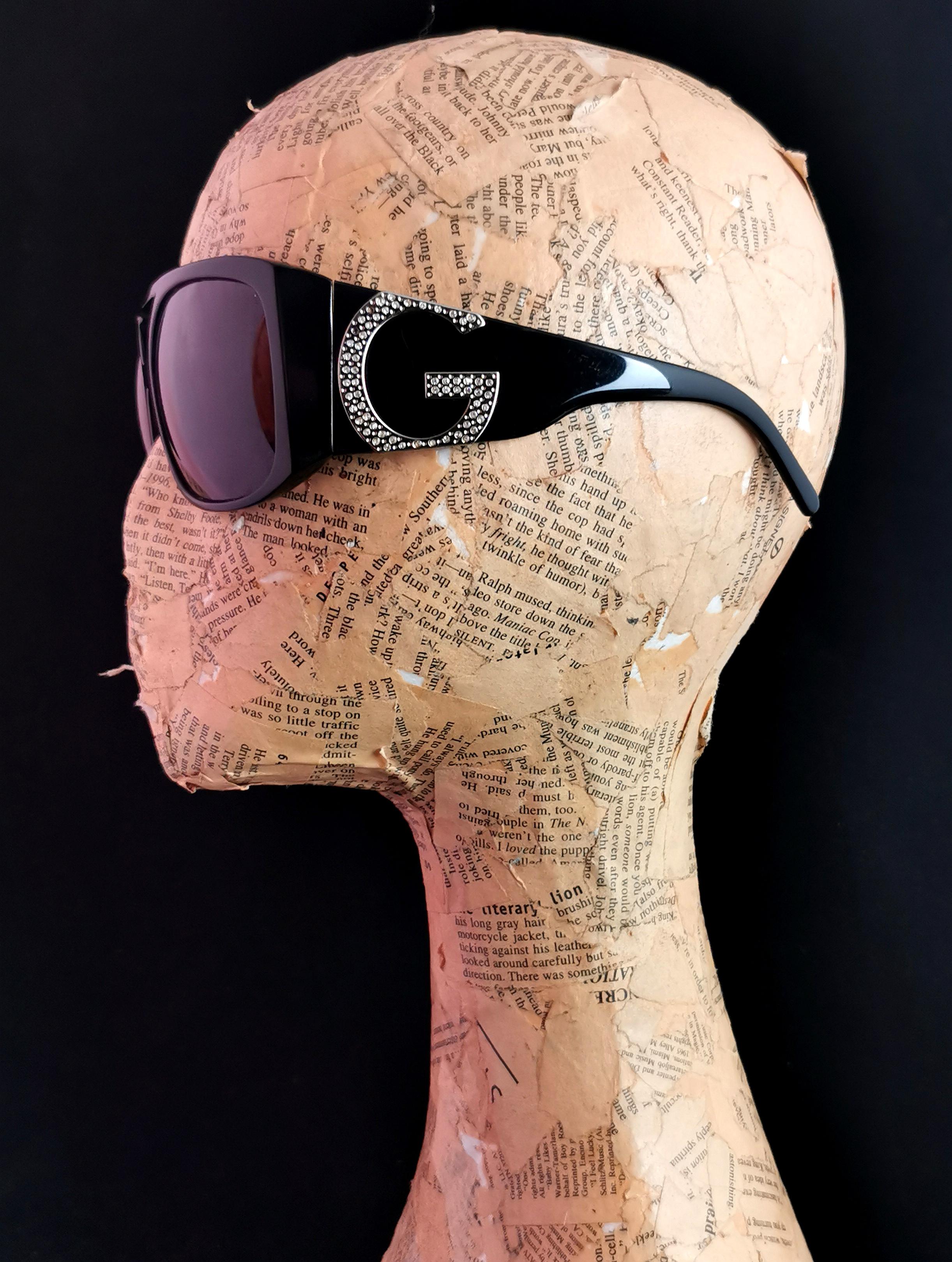 Dolce and gabbana oversized sunglasses, Black, Logo 4