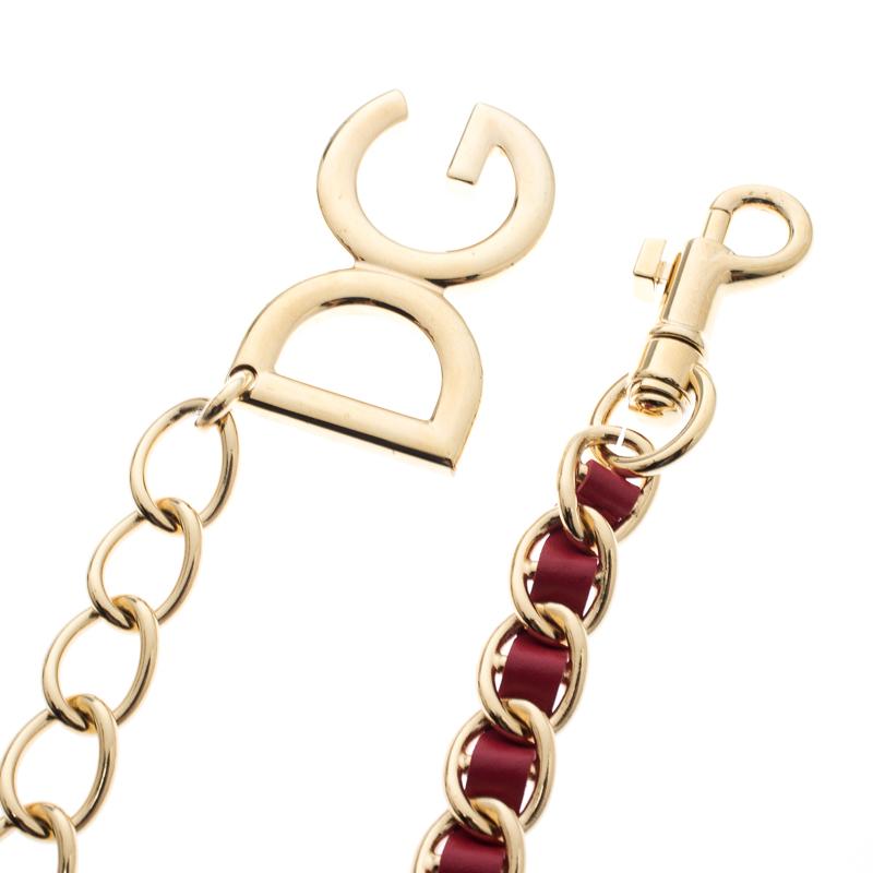 Dolce and Gabbana Red Interlaced Leather Gold Tone Chain Belt In Good Condition In Dubai, Al Qouz 2
