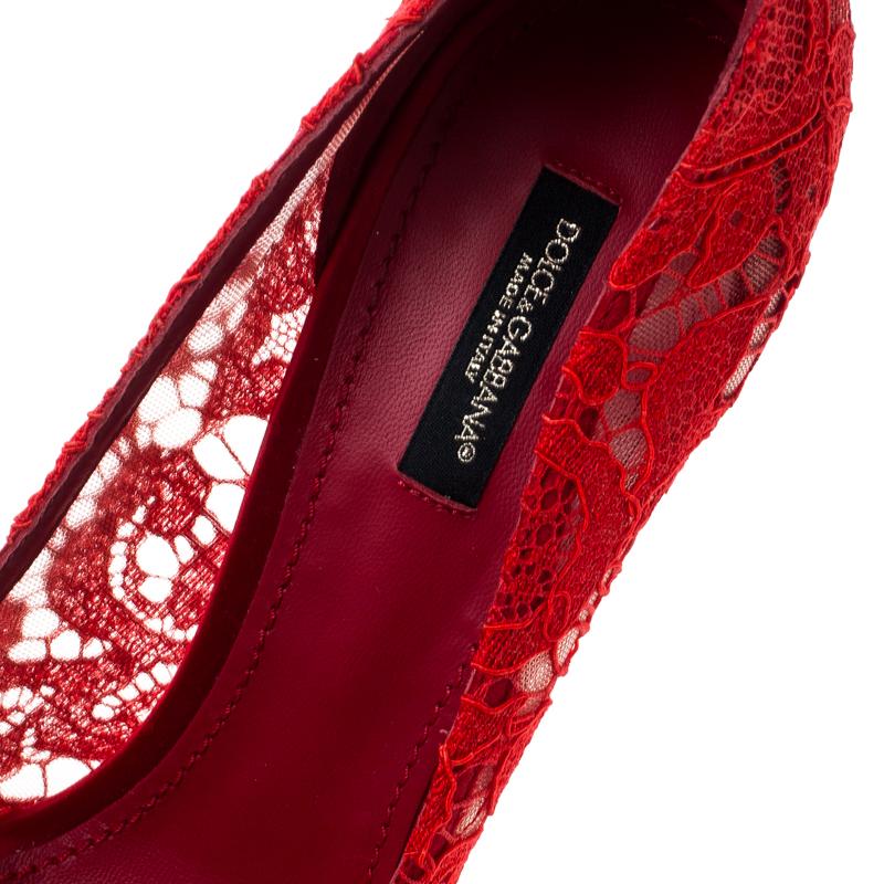 Dolce and Gabbana Red Lace Peep Toe Platform Pumps Size 39.5 2