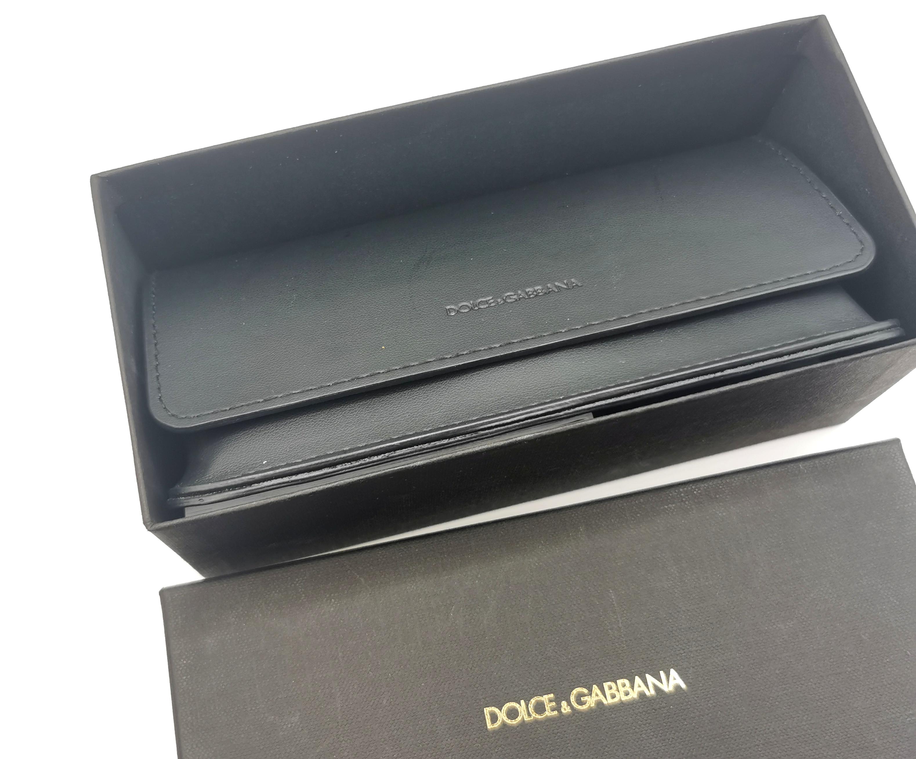 Dolce and Gabbana sunglasses, black, gradient lense For Sale 7