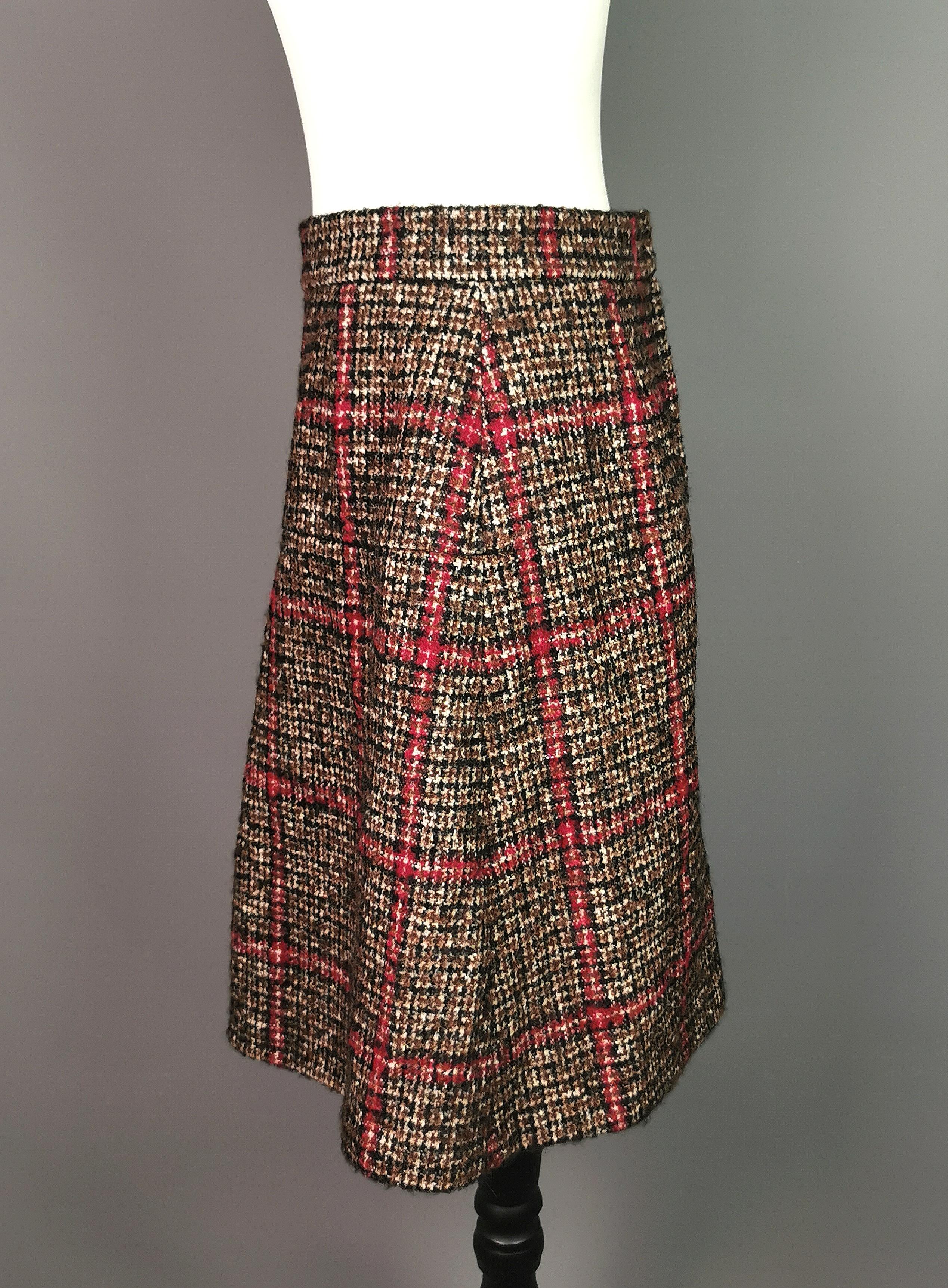 Women's Dolce and Gabbana tweed pleat front skirt  For Sale