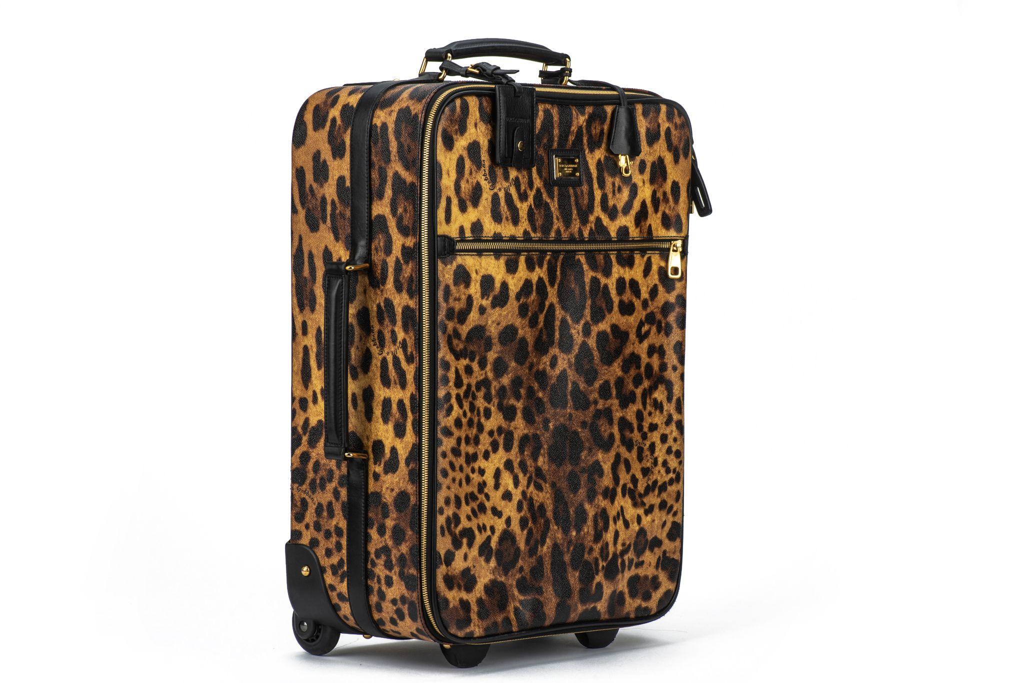 Dolce Tragetasche mit Cheetah-Druck auf Gepäck im Angebot 13