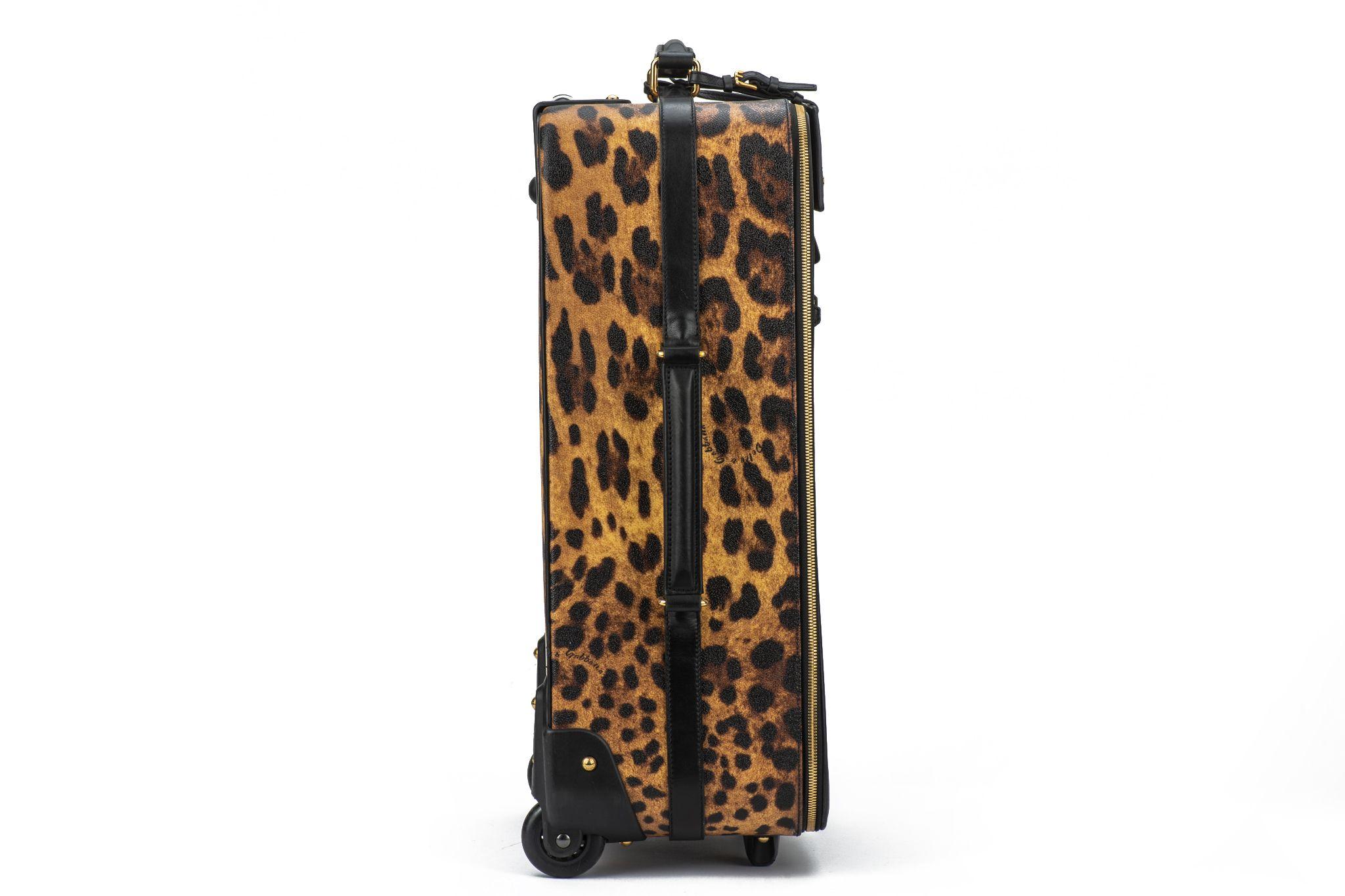 Dolce Tragetasche mit Cheetah-Druck auf Gepäck im Angebot 14