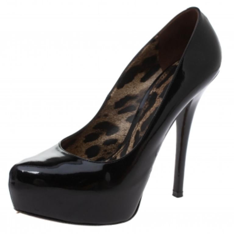 Dolce & Gabanna Black Patent Leather Platform Pumps Size 38 In Fair Condition For Sale In Dubai, Al Qouz 2