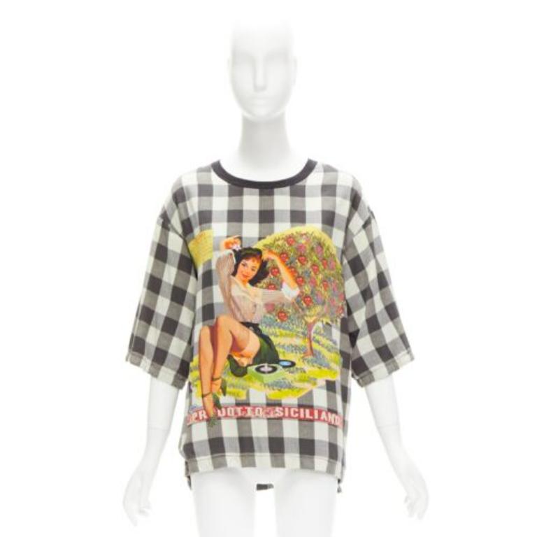DOLCE & Gabbana 100% seta pinup girl stampa a scacchi tshirt boxy top IT44 L in vendita 4