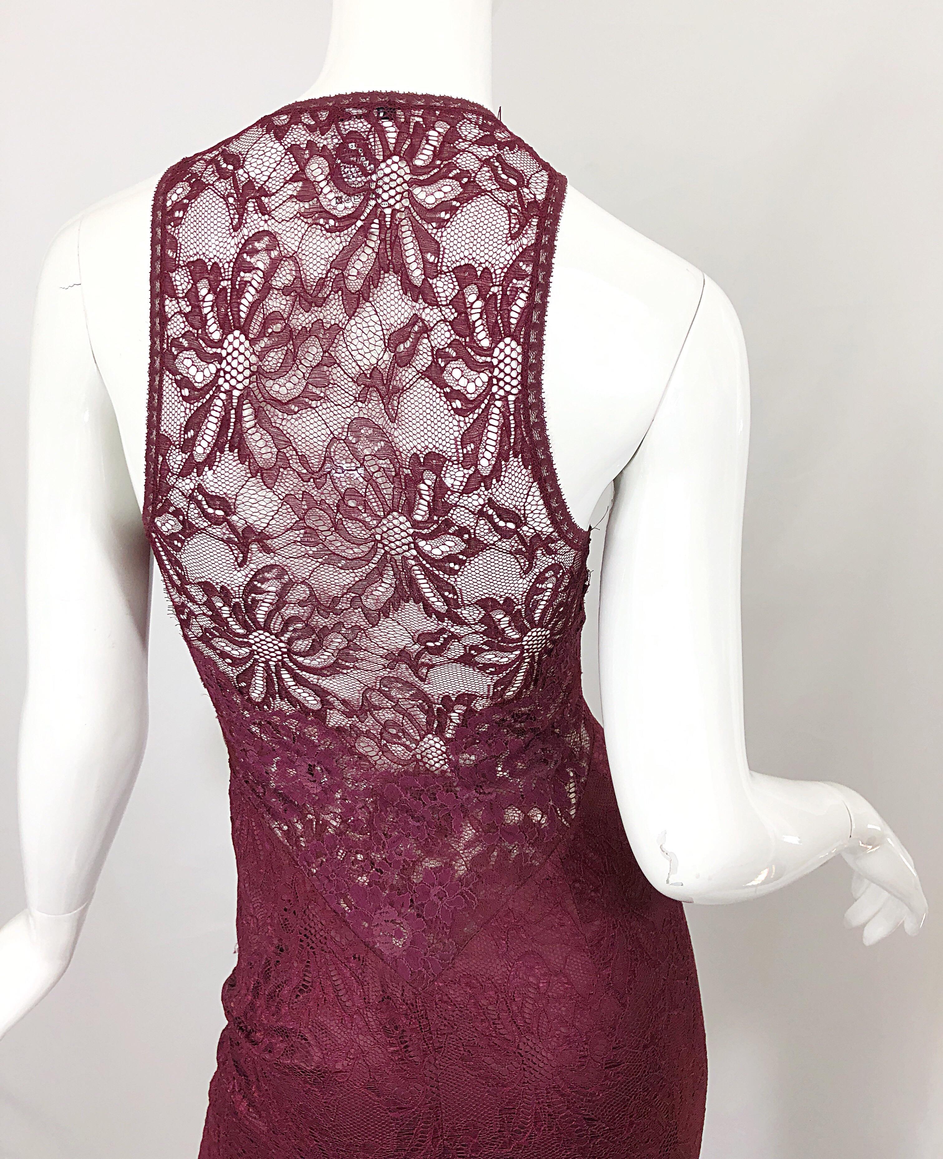 Dolce & Gabbana 1990s Burgundy Merlot Sexy Lace Bodycon Cut Out Vintage Dress 38 in vendita 4