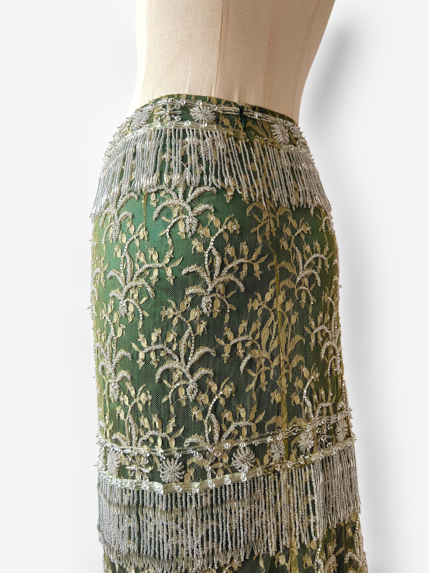 Dolce & Gabbana 1990er Jahre Couture-Rock mit Handstickerei, CIRCA 1999 im Angebot 2
