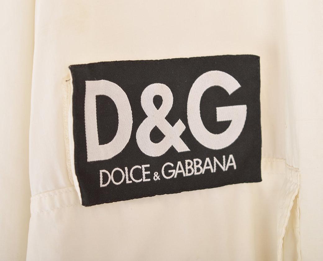 DOLCE & GABBANA 1990's 'D&G' TAPE LOGO JACKET For Sale 3