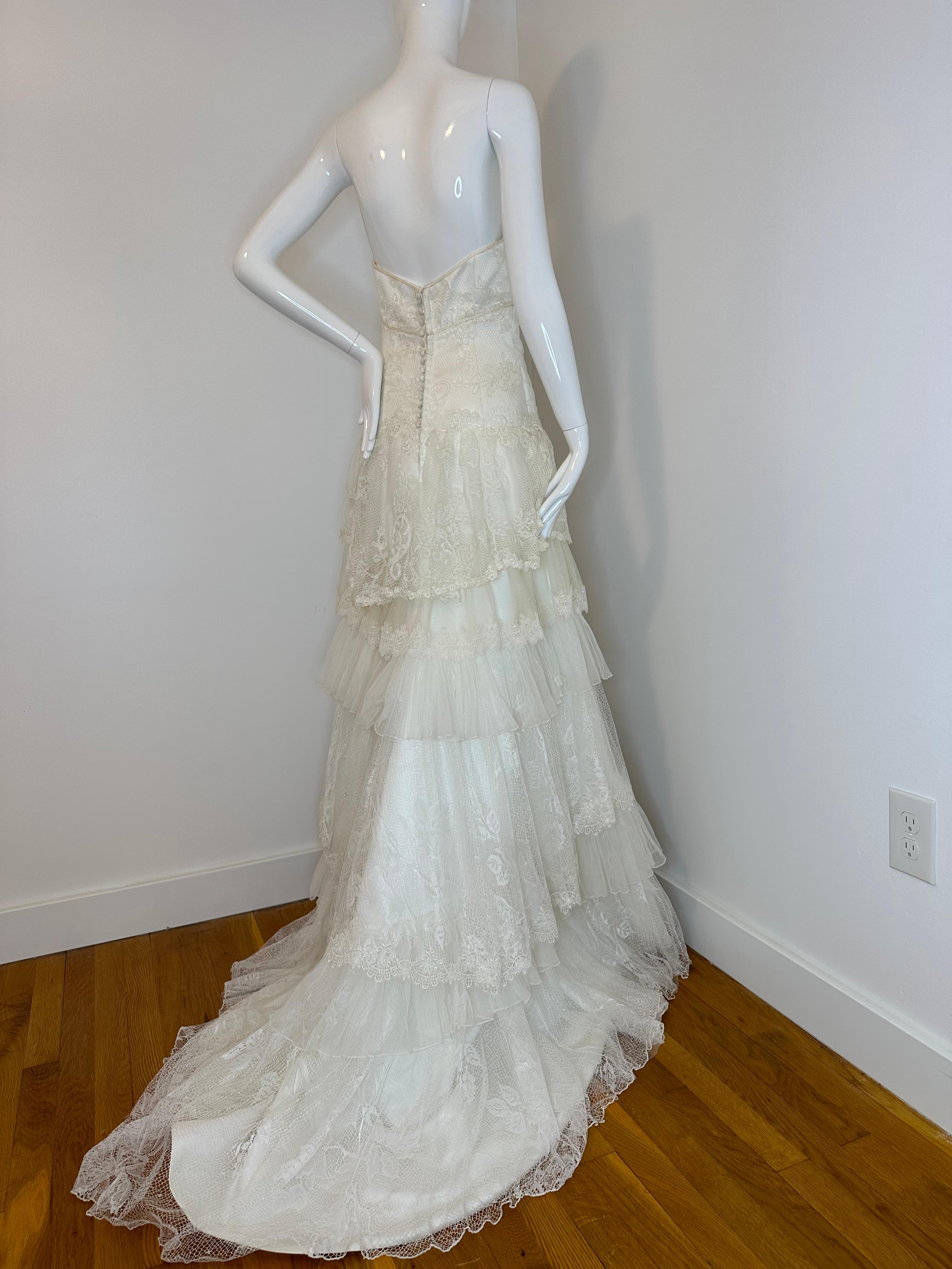 Robe de mariée en dentelle Dolce & Gabbana 1990  Pour femmes en vente