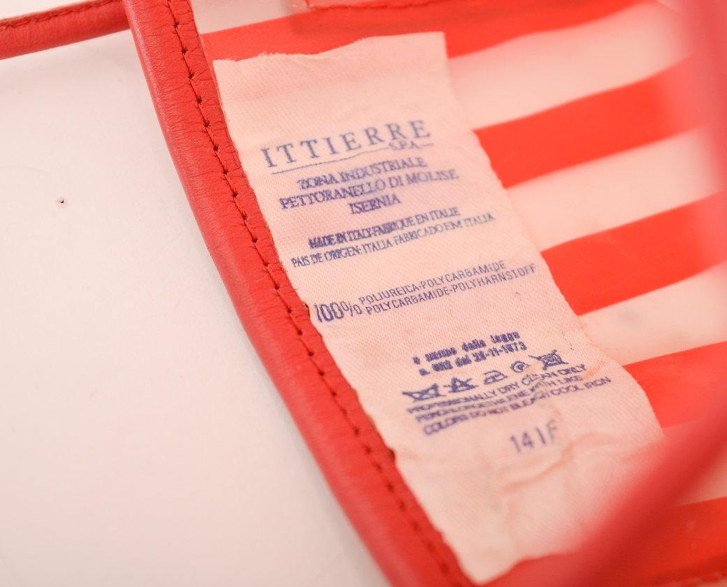 Mini sac fourre-tout Dolce & Gabbana en vinyle à rayures rouges transparentes, années 1990 en vente 1