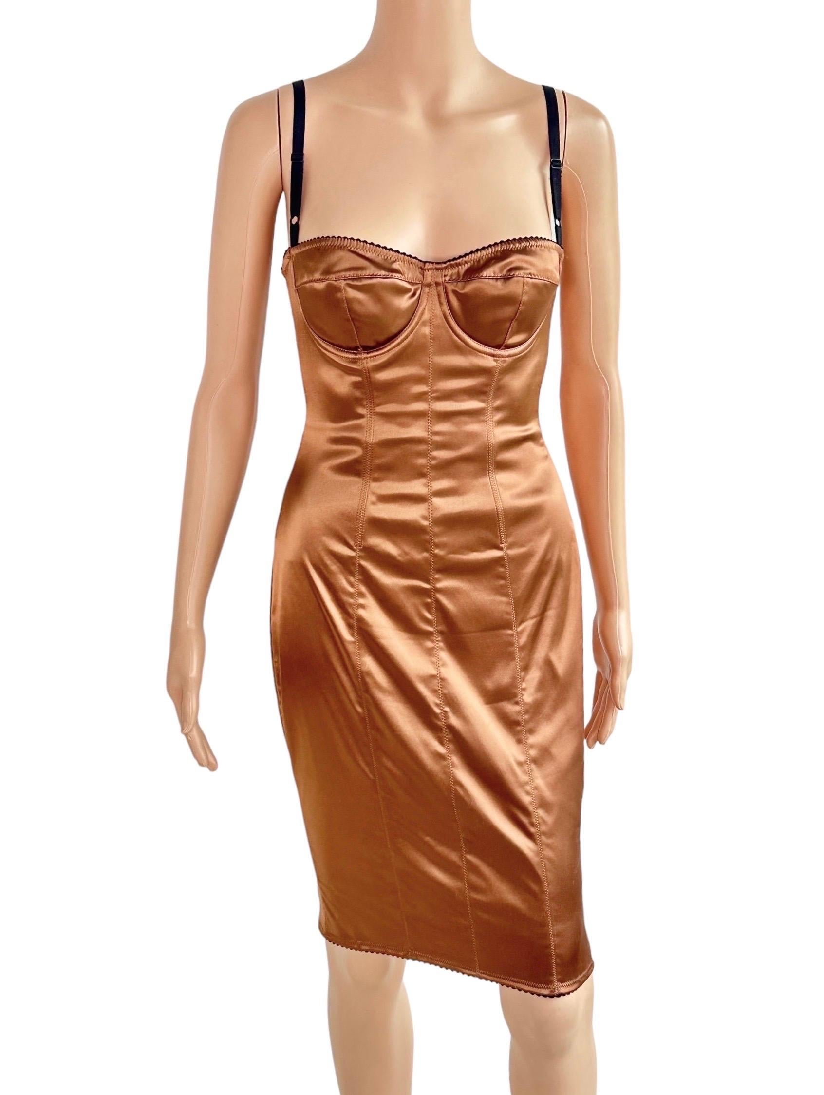 Dolce & Gabbana 1990's Vintage Bustier Metallic Bodycon Midi Dress IT 42

FOLLOW US ON INSTAGRAM @OPULENTADDICT