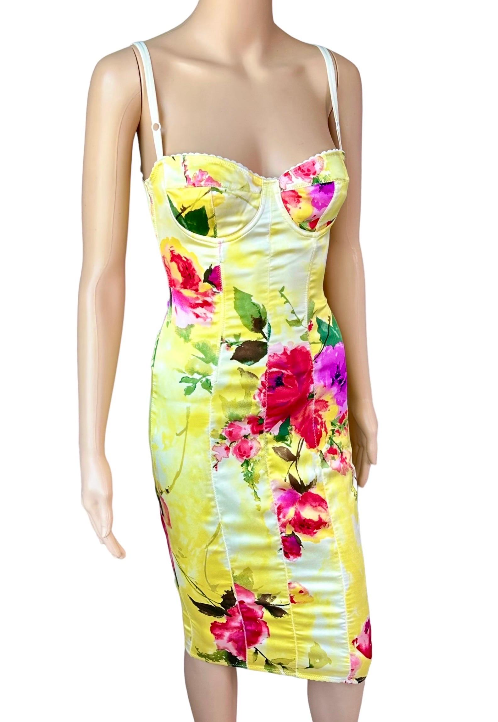 Dolce & Gabbana 1990's Vintage Bustier Silk Floral Print Bodycon Midi Dress IT 42

FOLLOW US ON INSTAGRAM @OPULENTADDICT