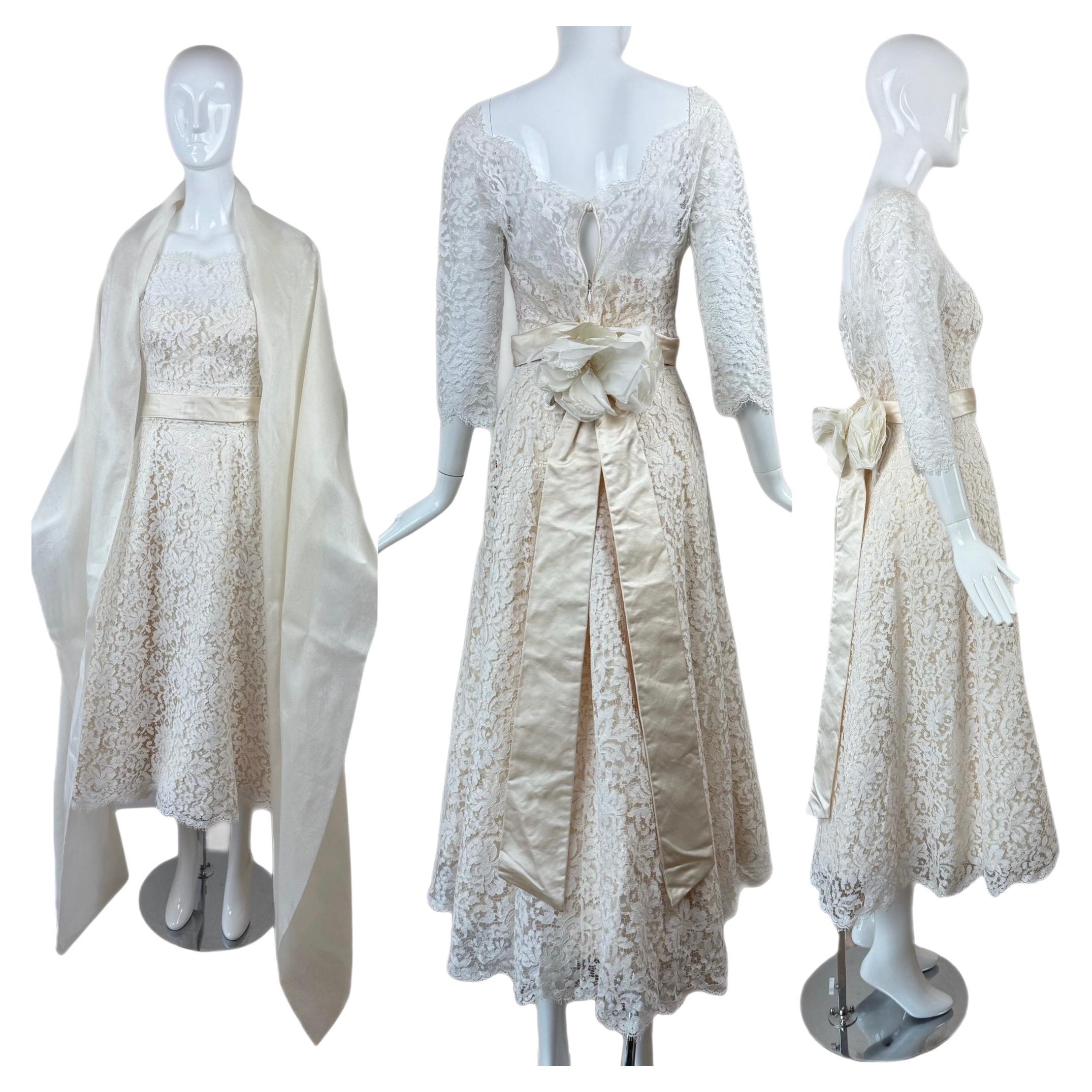 DOLCE & GABBANA 1993 Vintage Lace Wedding Dress Ivory Belt Flower Applique For Sale