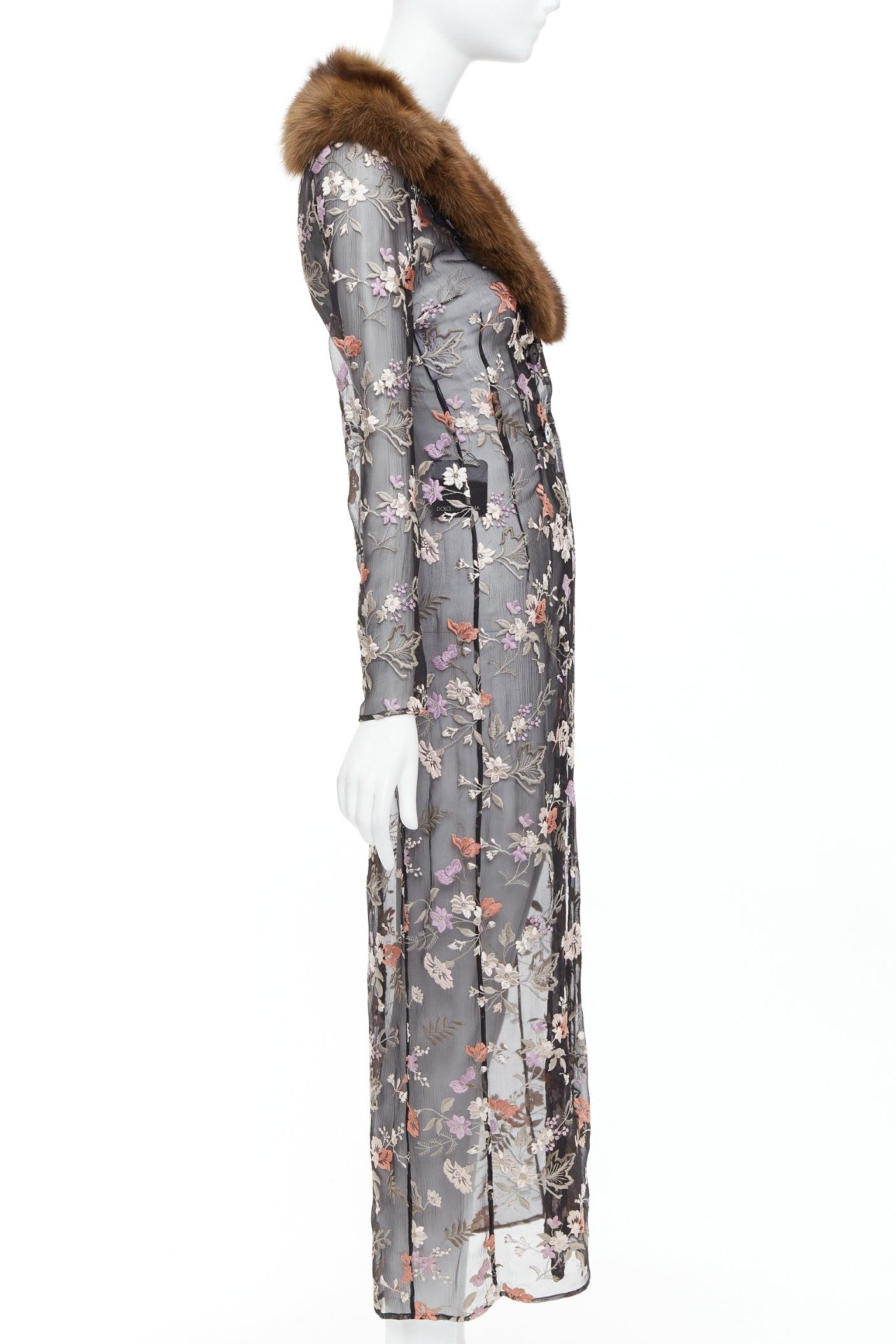 Women's DOLCE GABBANA 1997 Vintage Runway fur collar oriental floral embroidery coat For Sale