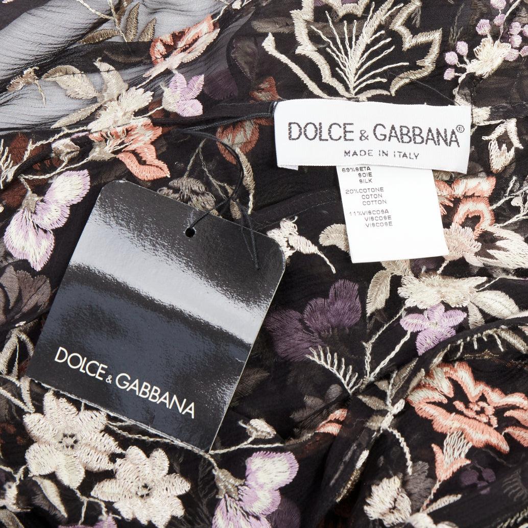 DOLCE GABBANA 1997 Vintage Runway fur collar oriental floral embroidery coat For Sale 4