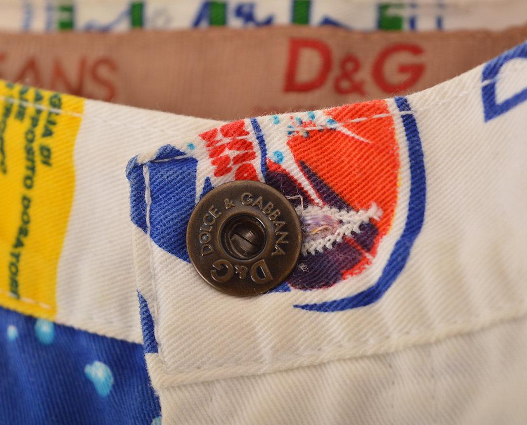 DOLCE & GABBANA Y2K 2000's 'DANZA 3000' PATTERNED PRINTED FLARED TROUSERS JEANS In Good Condition In Sheffield, GB