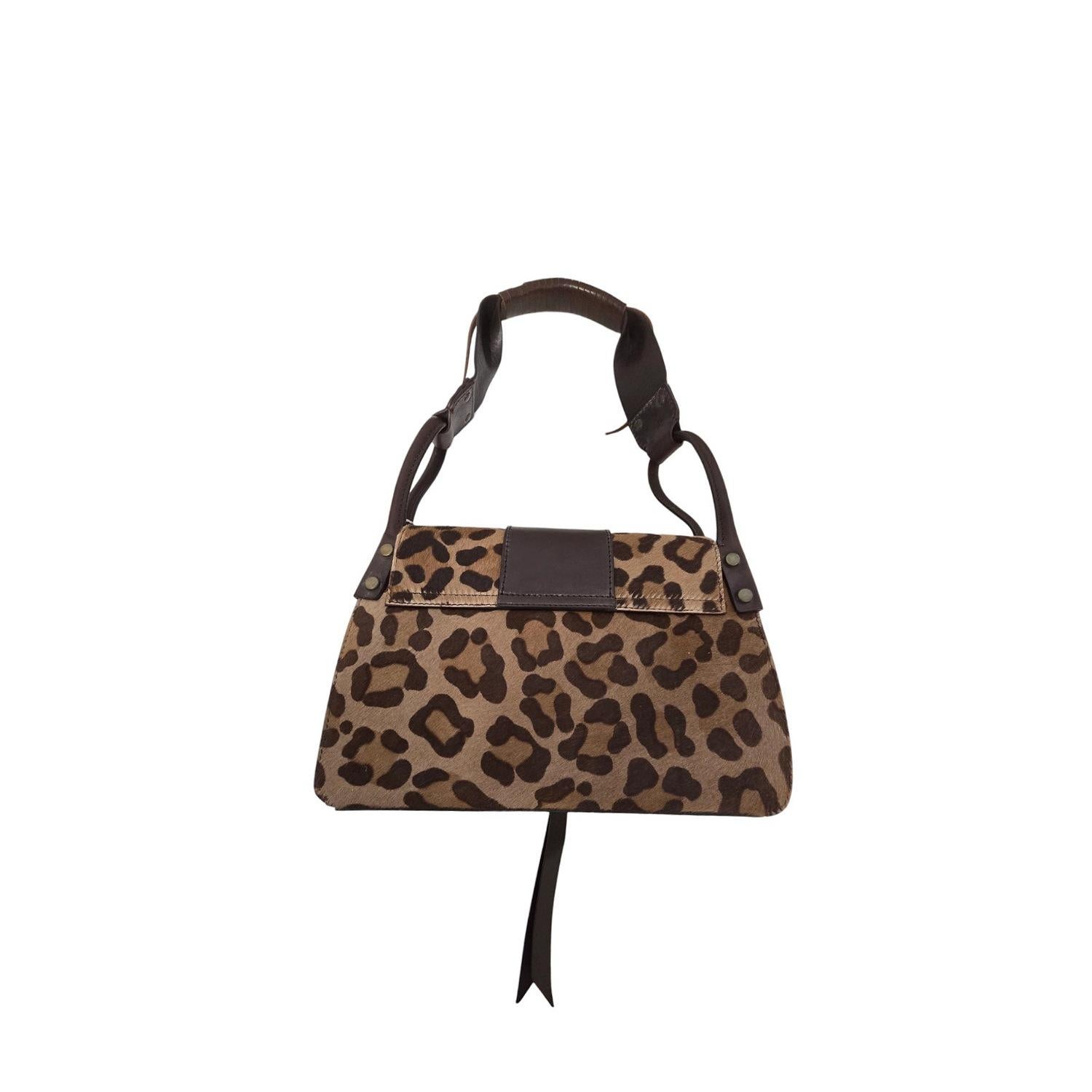 Nero Dolce & Gabbana 2000s Leopard Print Pony Hair Shoulder Bag in vendita