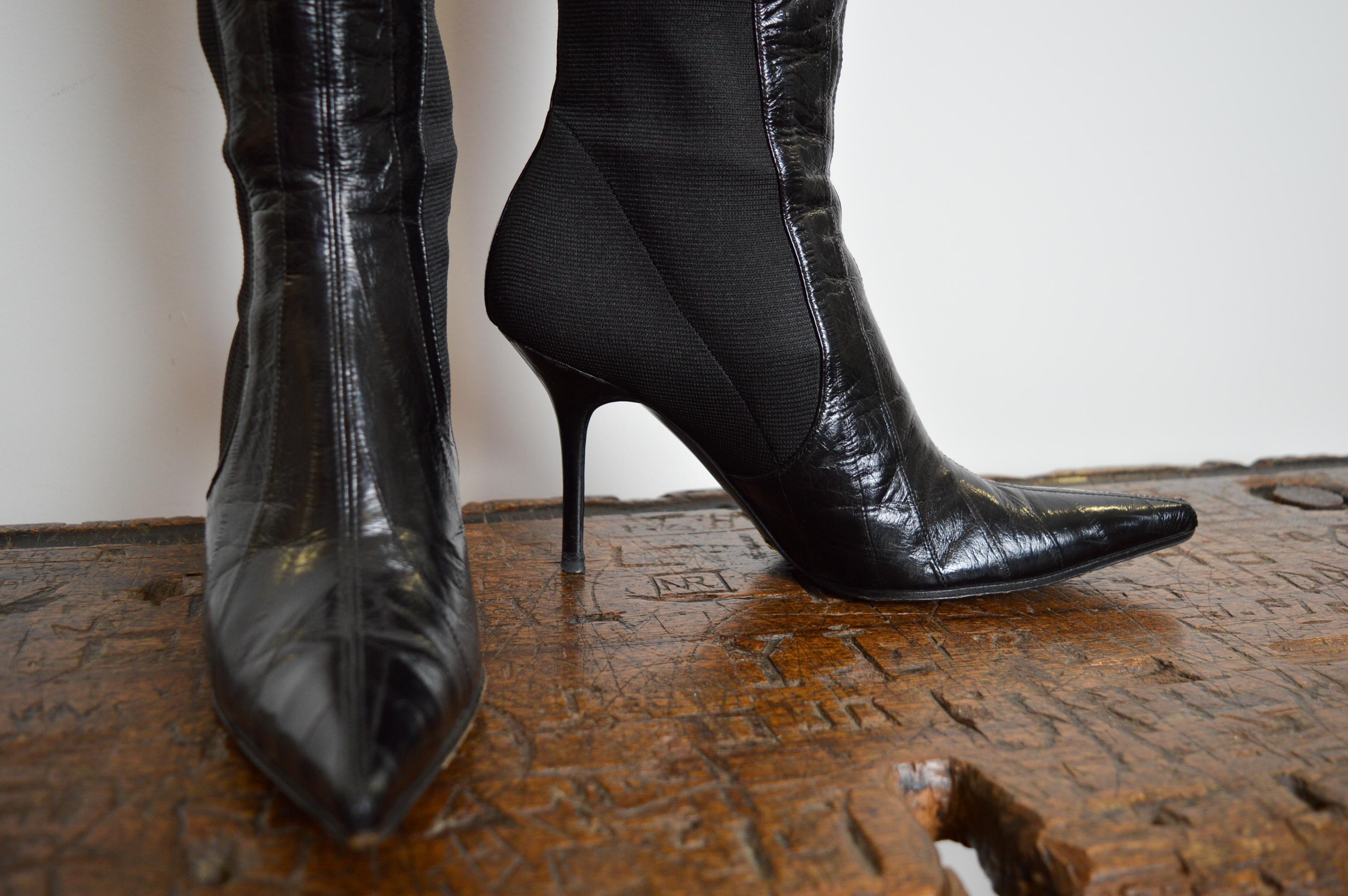 DOLCE & GABBANA 2000s Sexy Patent Black shiny Leather Stiletto Knee Boots For Sale 11