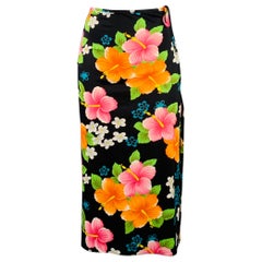 DOLCE & GABBANA 2000s Size M Black Multi Color Polyester Floral Side Zipper Swim Coverup Skirt