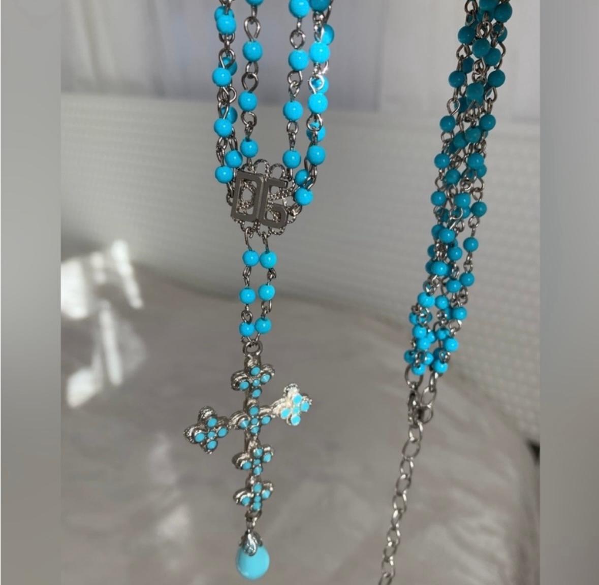  Dolce Gabbana 2000’s turquoise cross pendant necklace 

Good vintage condition, comes with original box