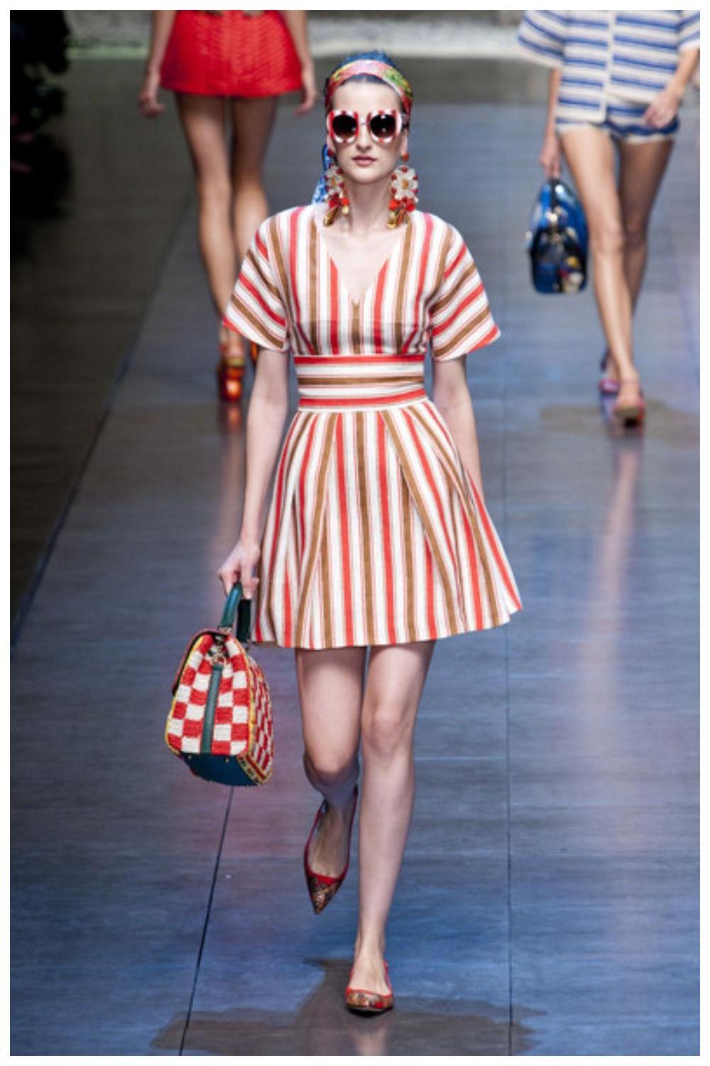 Dolce&Gabbana 2013 SS RTW Sicilia linen Striped dress IT 42 rare D&G runway
Collection: Dolce&Gabbana spring-summer 2013 ready-to-wear «Sicilia» (runway: Look 21/88: Model: Katia Selinger)
Dolce&Gabbana style: CD-F6QL8T / FS4AV –