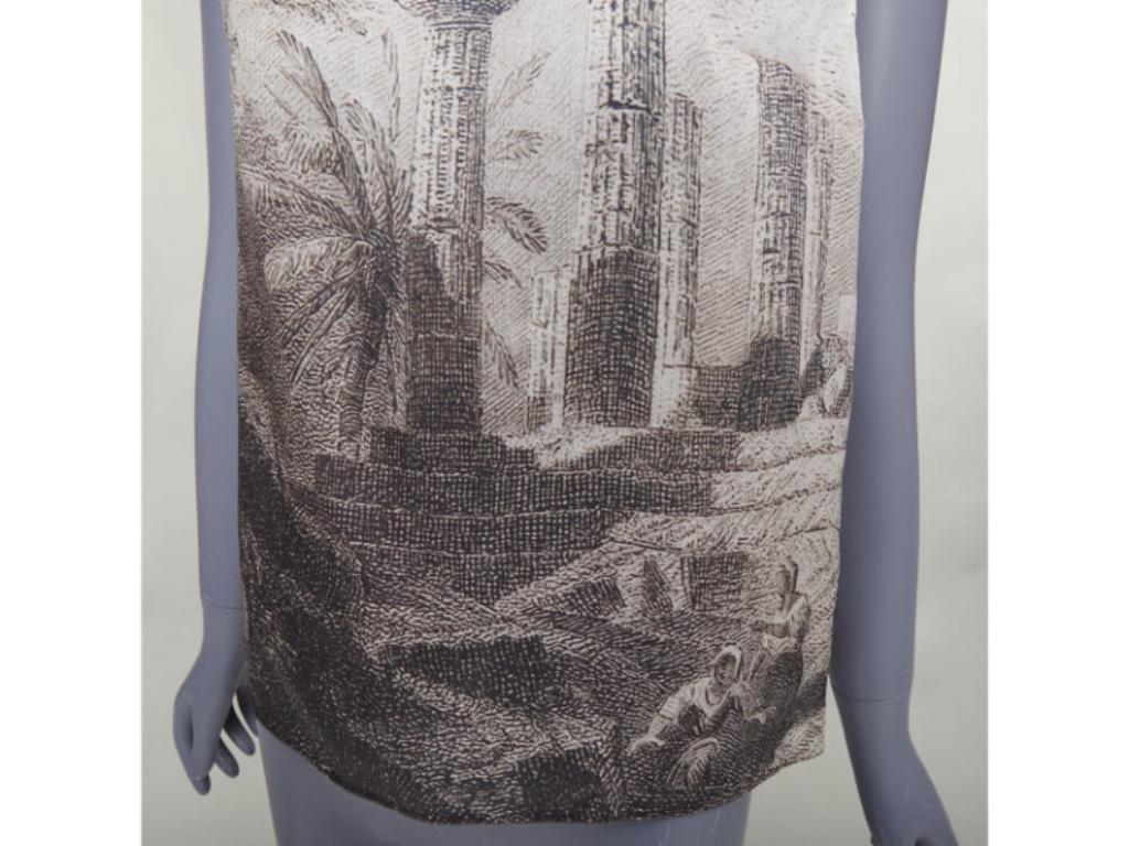 DOLCE GABBANA 2014 top senza maniche in 100% seta con stampa delle rovine del tempio greco IT40 S
Riferimento: MECG/A00180
Marchio: Dolce & Gabbana
Designer: Domenico Dolce & Stefano Gabbana
Collection'S: SS 2014
Materiale: Seta
Colore: Beige,