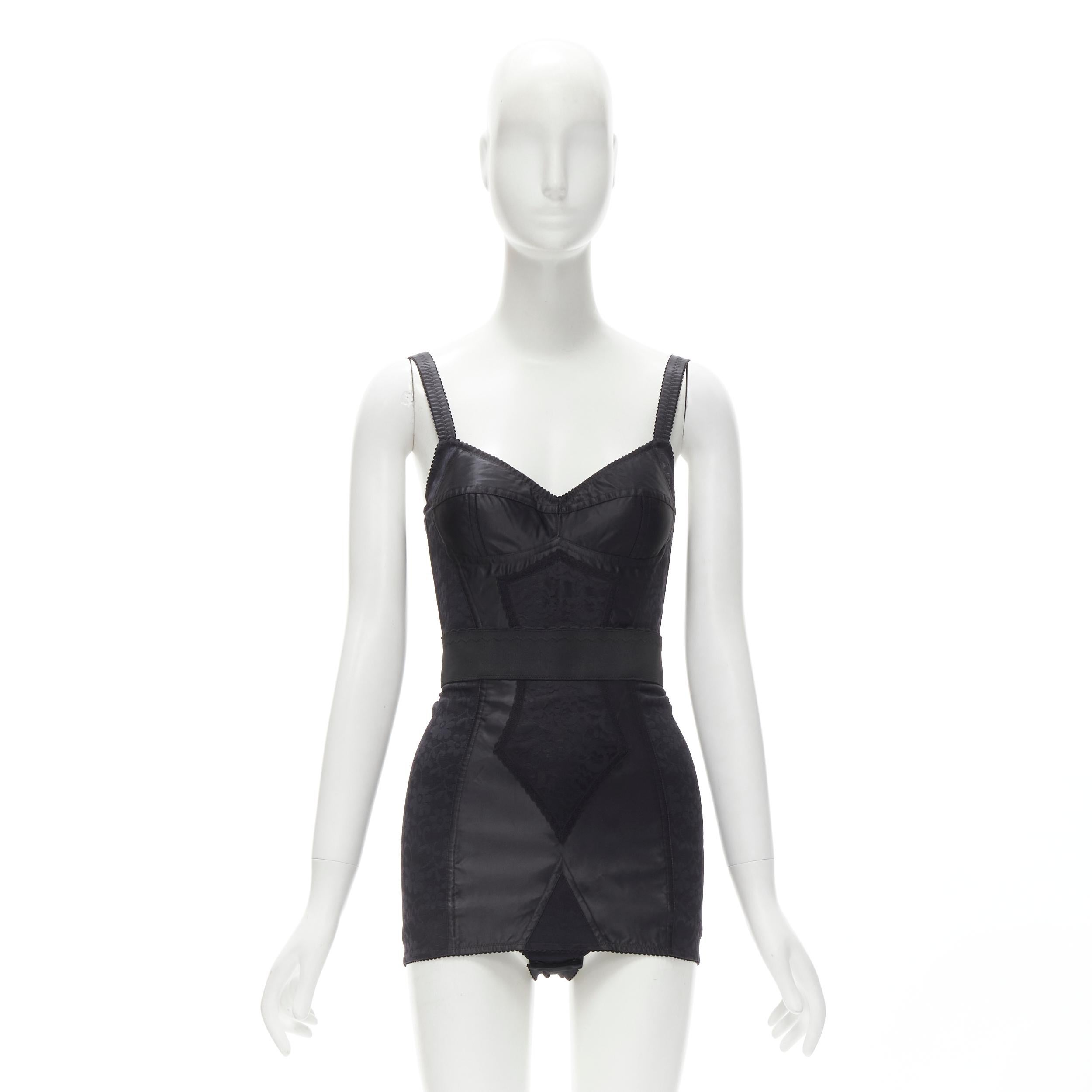 DOLCE GABBANA 2015 Runway Iconic black lace corset bustier mini dress IT36 XS For Sale 5