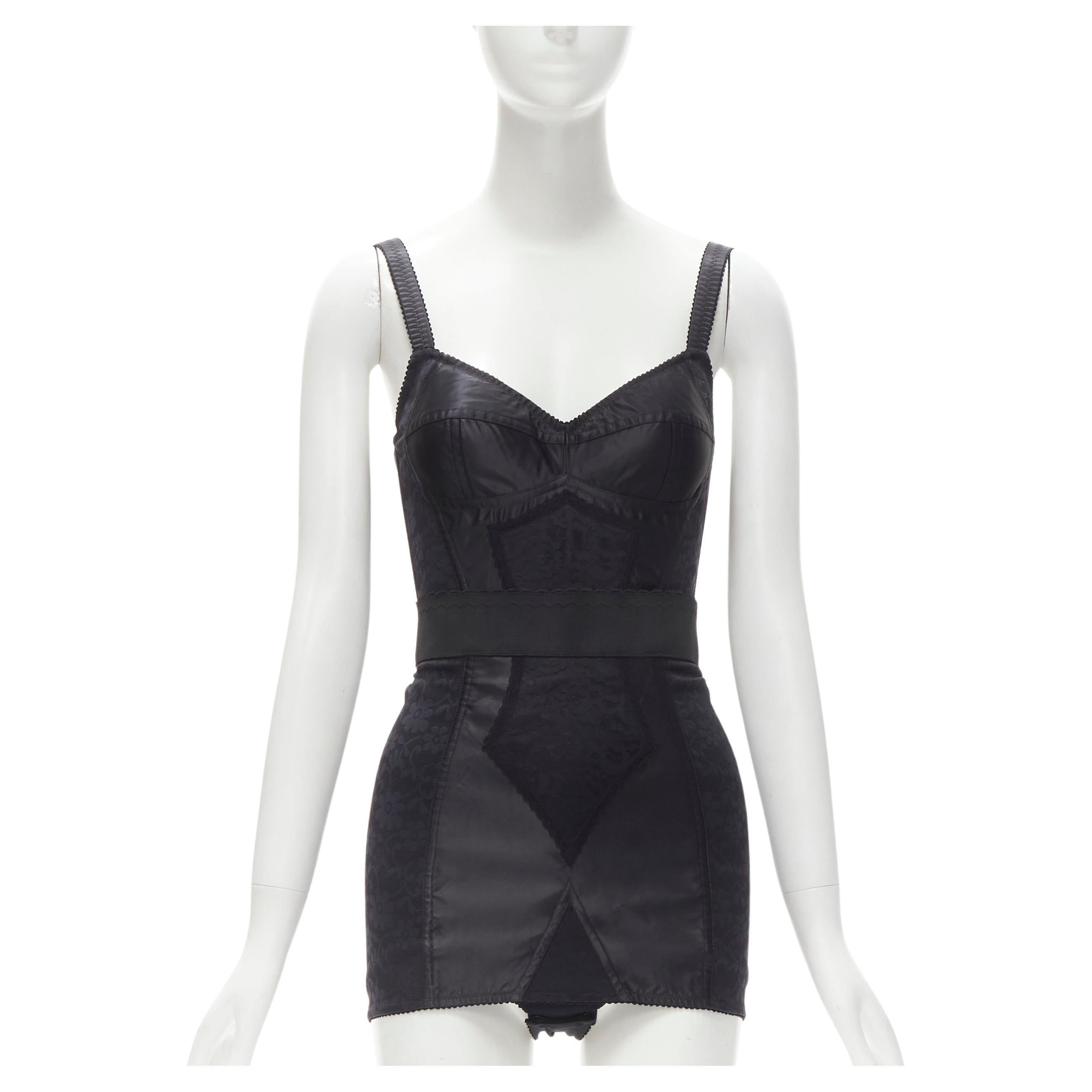 DOLCE GABBANA 2015 Runway Iconic black lace corset bustier mini dress IT36 XS For Sale