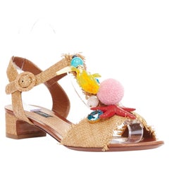 DOLCE GABBANA 2016 Runway beige raffia pom pom crystal starfish sandals EU37