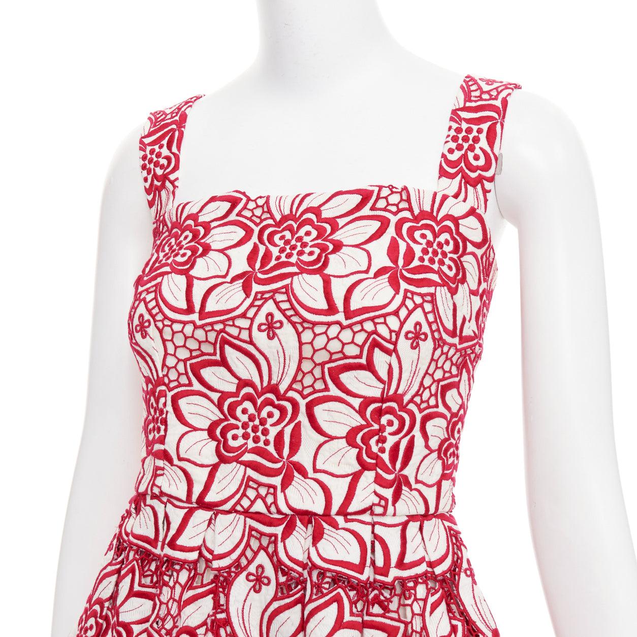 DOLCE GABBANA 2021 red cream floral embroidery anglais flared sun dress IT38 XS
Reference: CC/A00455
Brand: Dolce Gabbana
Designer: Domenico Dolce and Stefano Gabbana
Material: Cotton, Silk, Blend
Color: Red, Cream
Pattern: Floral
Closure: