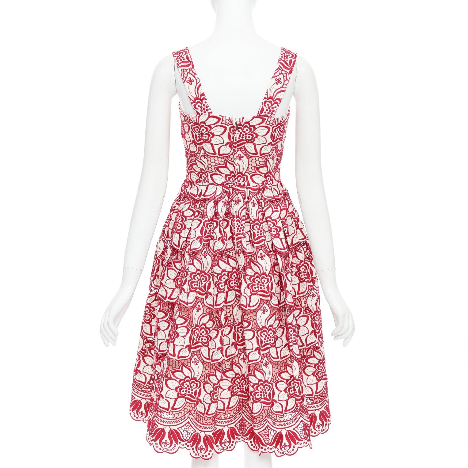 Women's DOLCE GABBANA 2021 red cream floral embroidery anglais flared sun dress IT38 XS For Sale
