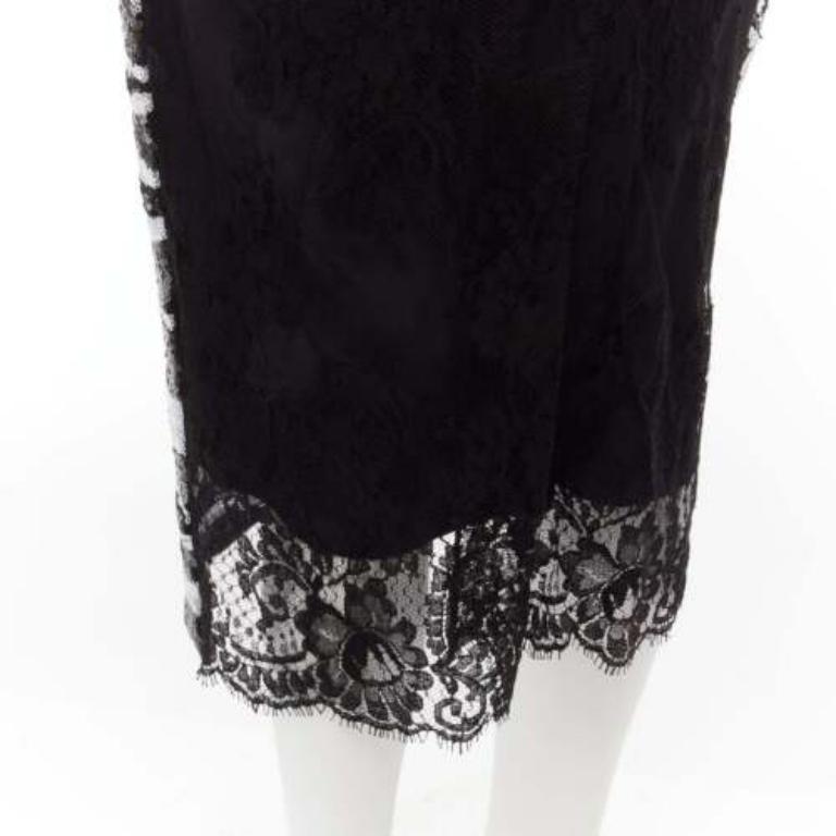 DOLCE GABBANA 2022 jupe dos en dentelle à sequins zébrés noirs et blancs « chantilly » IT38 XS en vente 2