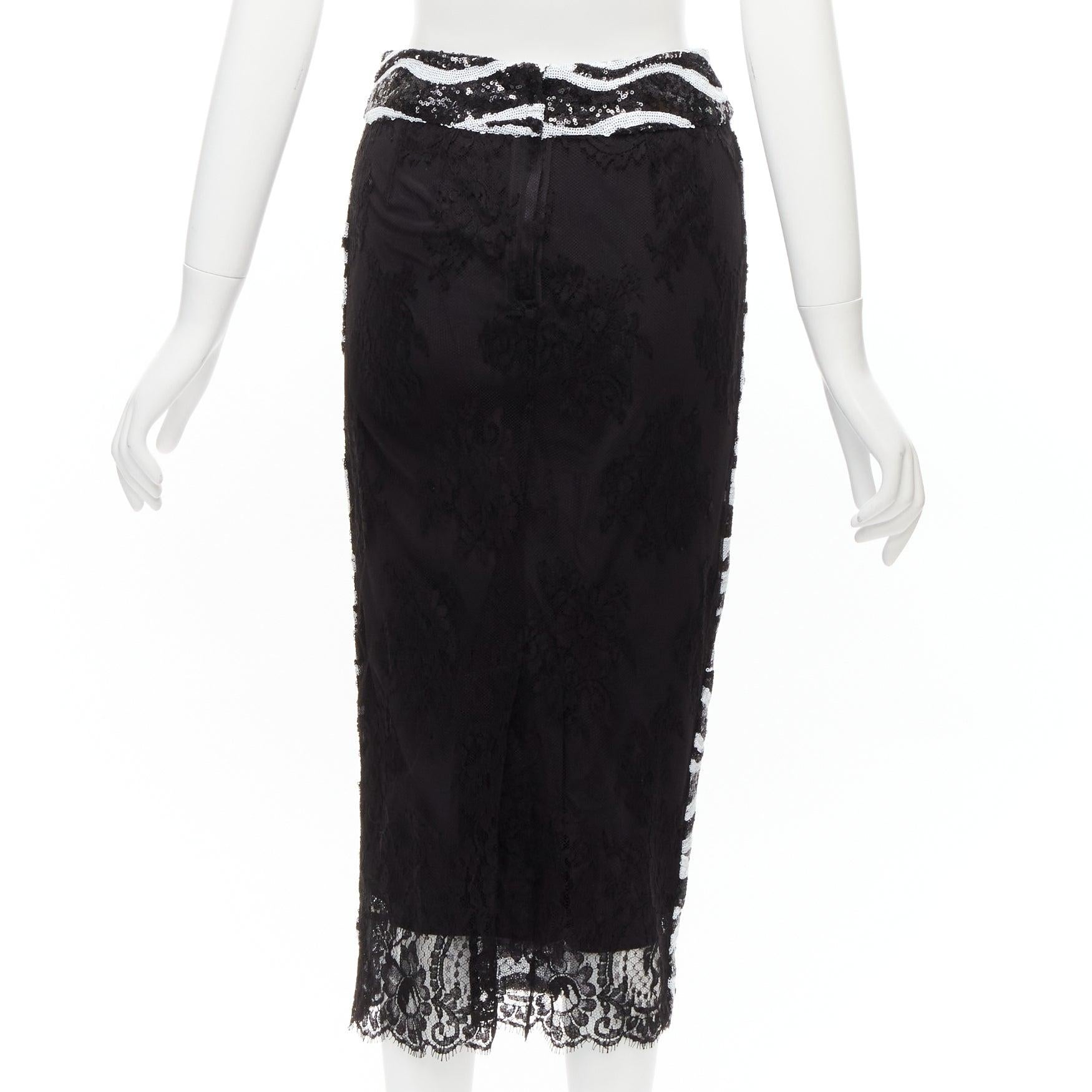 DOLCE GABBANA 2022 black white zebra sequins chantilly lace back pencil skirt IT38 XS
Reference: AAWC/A00542
Brand: Dolce Gabbana
Designer: Domenico Dolce and Stefano Gabbana
Material: Polyester, Blend
Color: Black, White
Pattern: Solid
Closure: