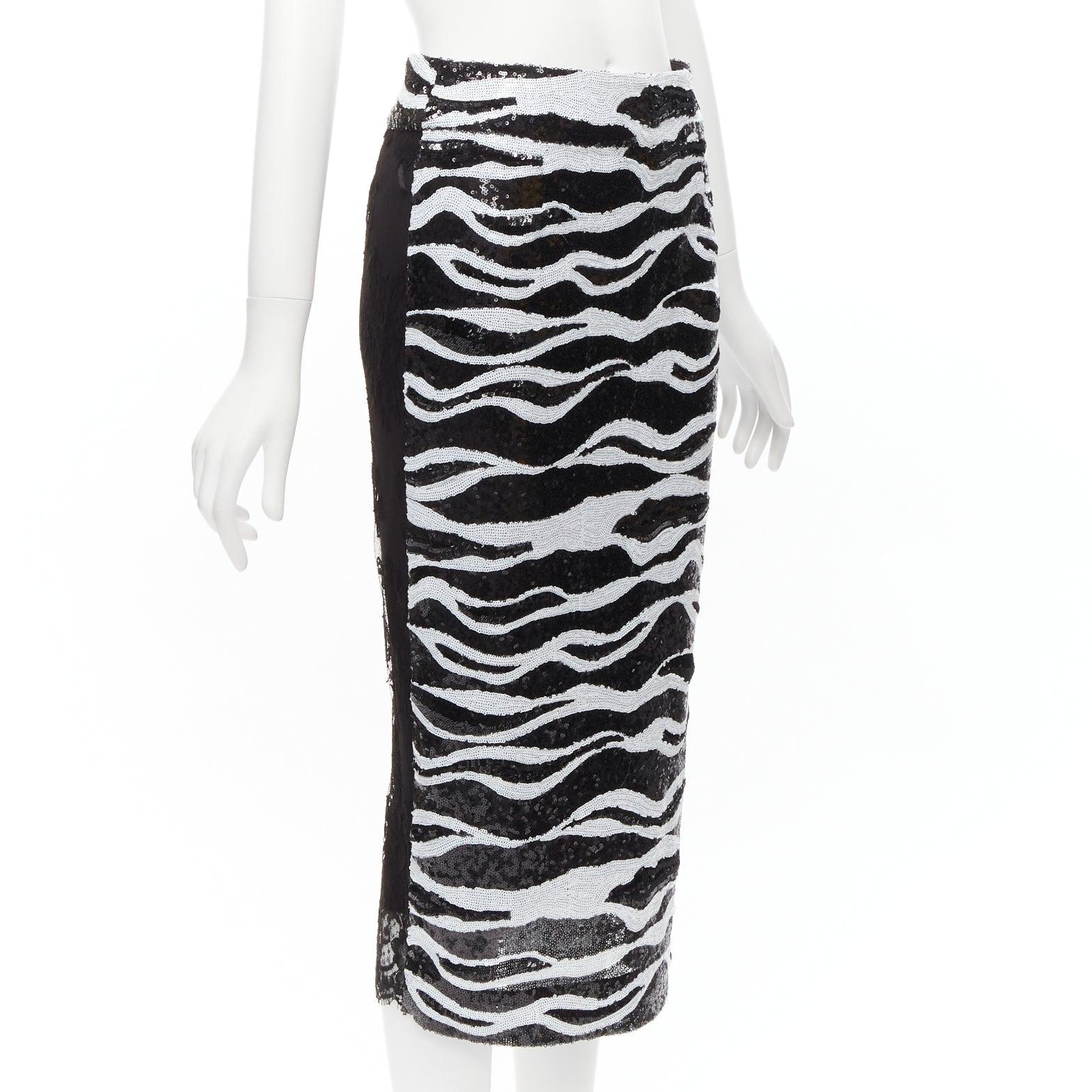 Black DOLCE GABBANA 2022 black zebra sequins chantilly lace back pencil skirt IT38 XS For Sale