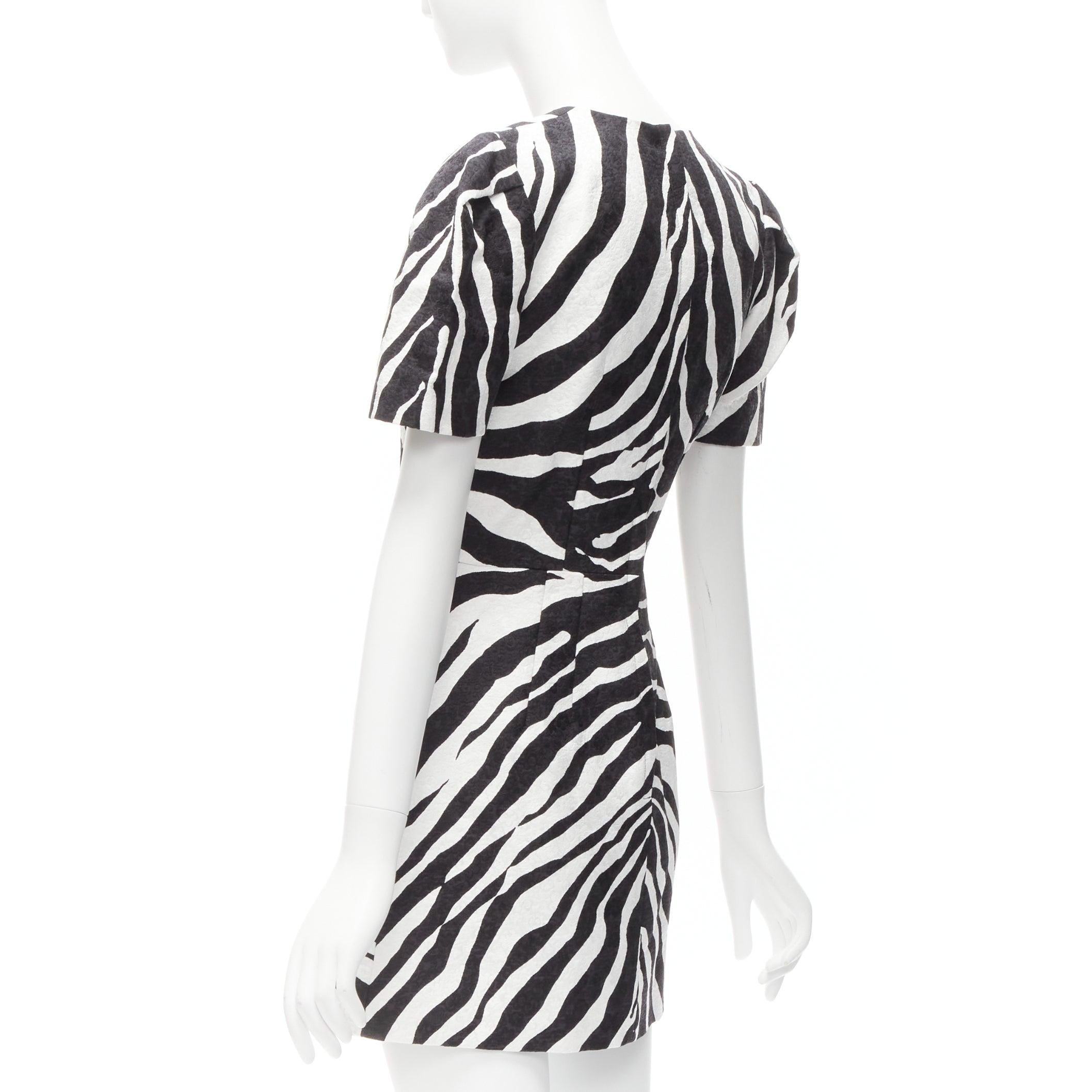 DOLCE GABBANA 2022 Runway white zebra brocade puff sleeves mini dress IT38 XS For Sale 2