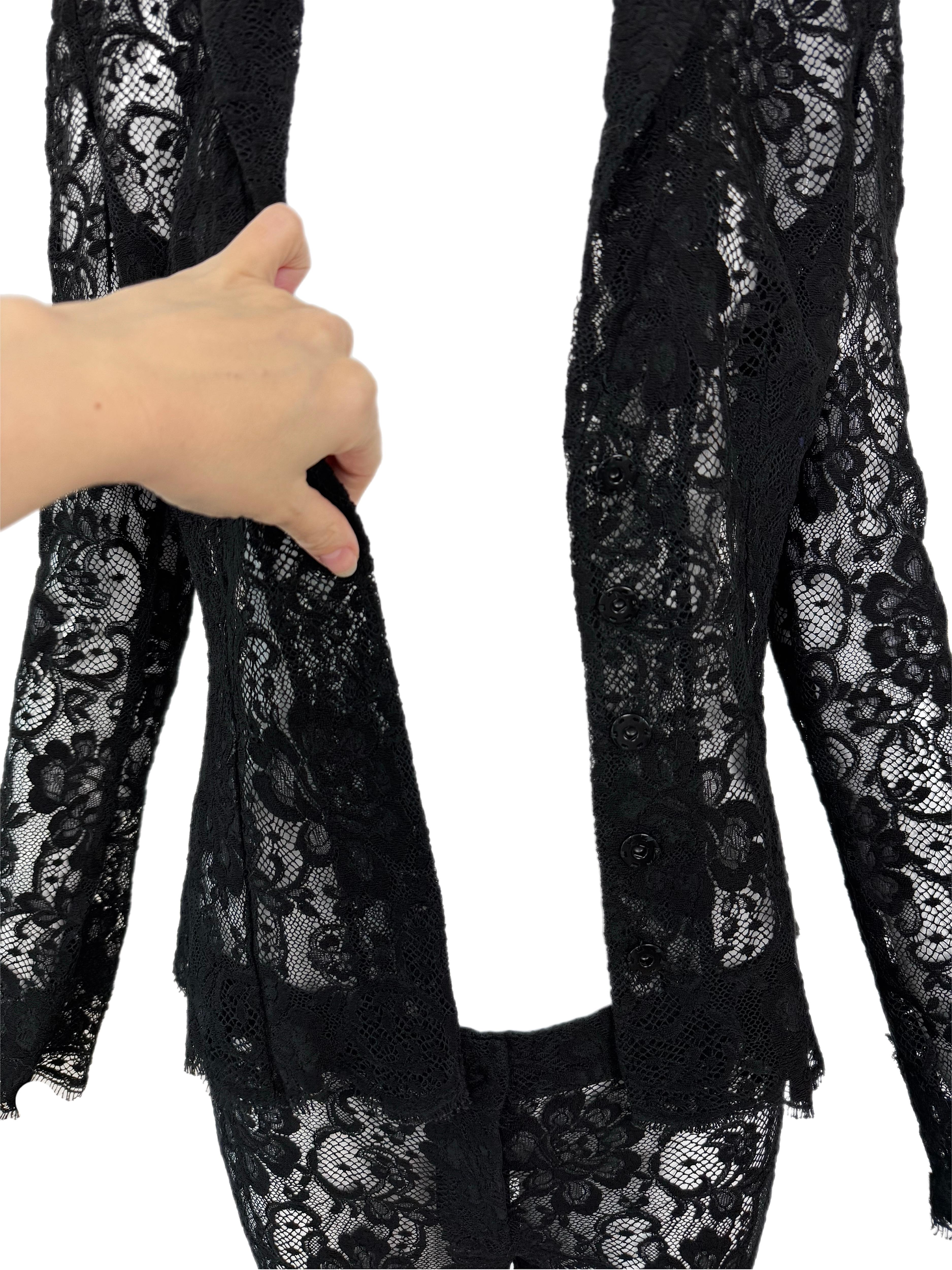 DOLCE & GABBANA 90's Vintage Black Sheer Lace Pant Suit im Zustand „Hervorragend“ im Angebot in Leonardo, NJ