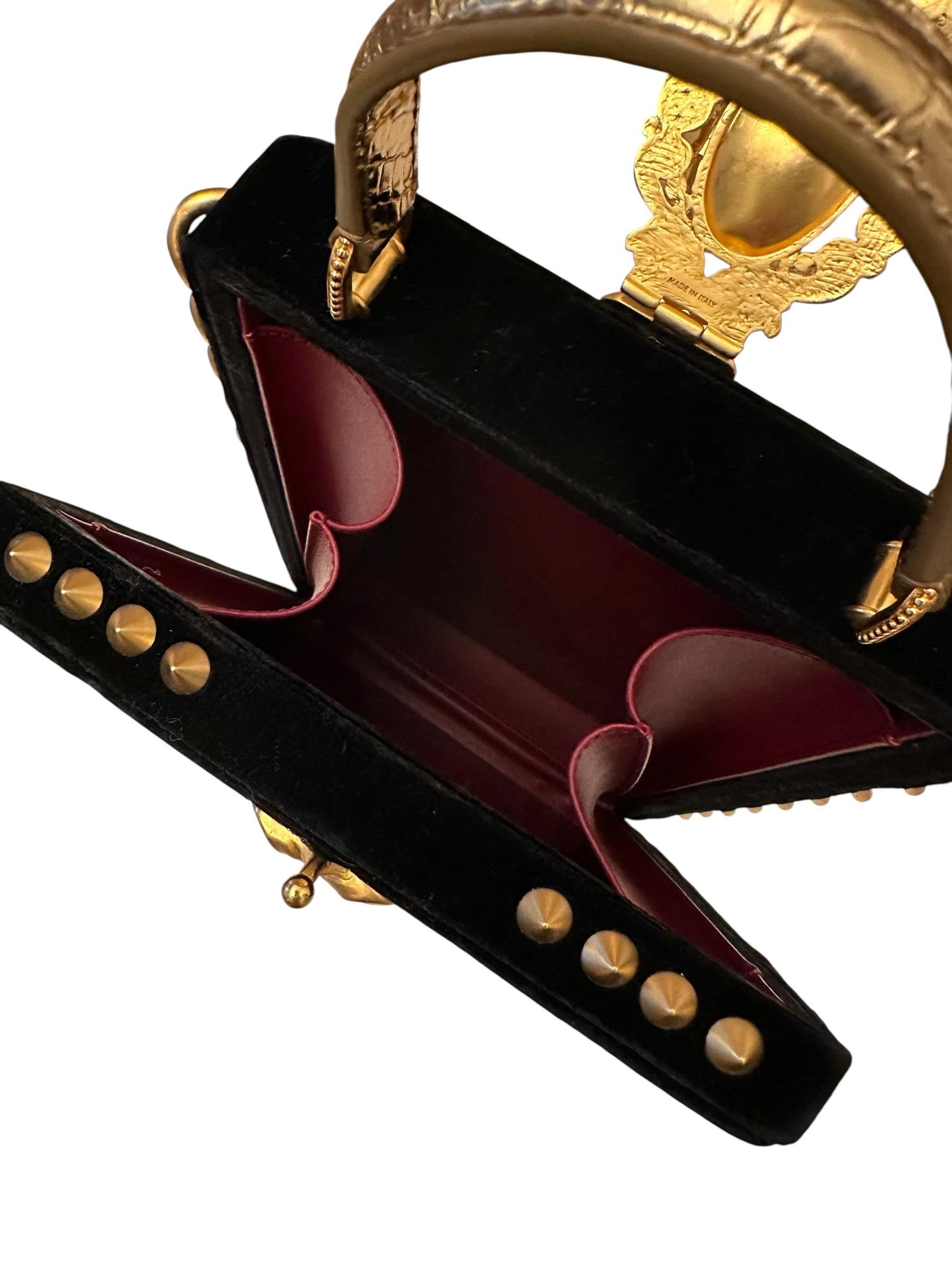 Dolce & Gabbana Alta Moda FW2016 Borsa Giacomo Puccini Turandot Oro Nero in vendita 3