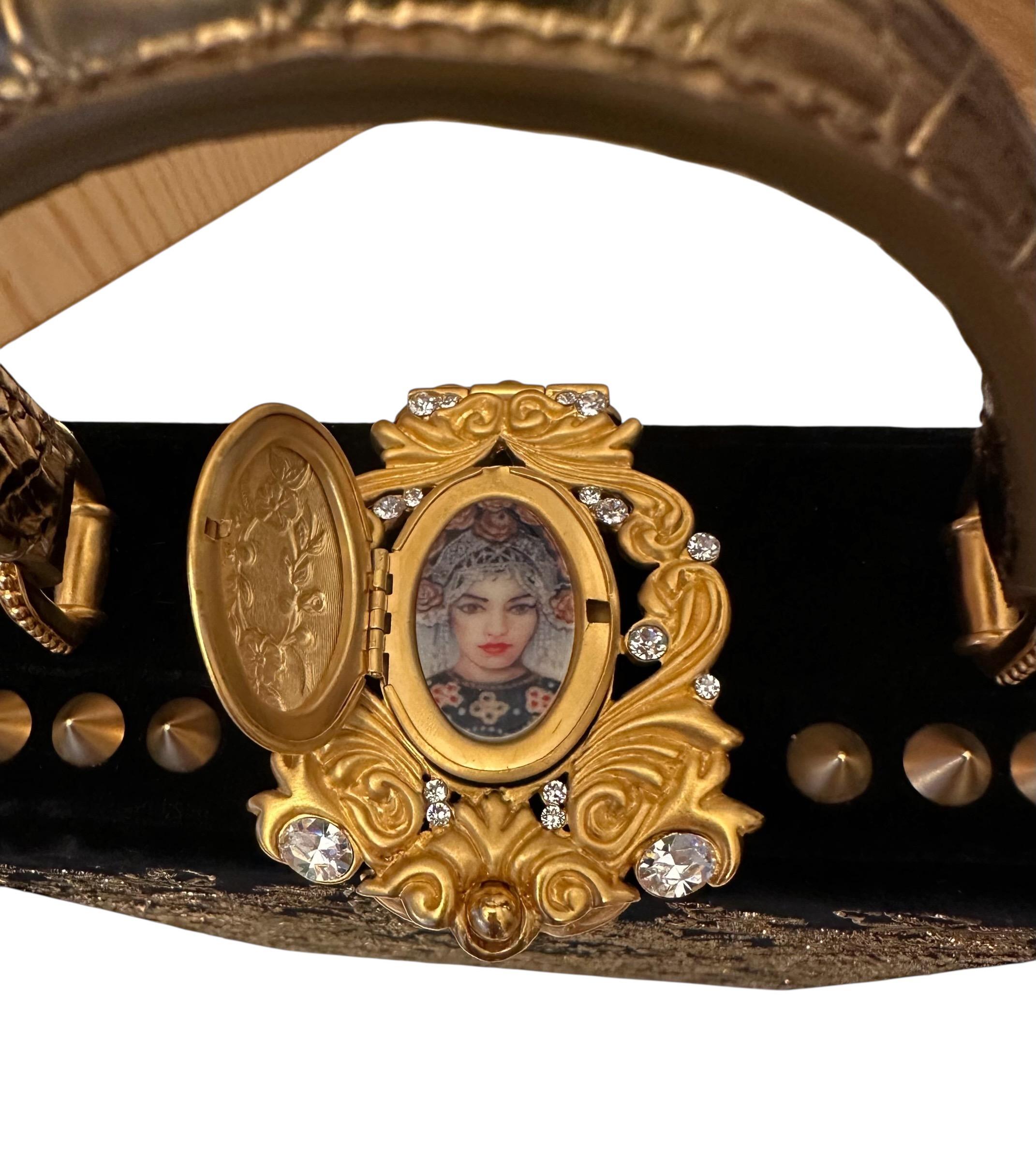 Dolce & Gabbana Alta Moda FW2016 Borsa Giacomo Puccini Turandot Oro Nero in vendita 4