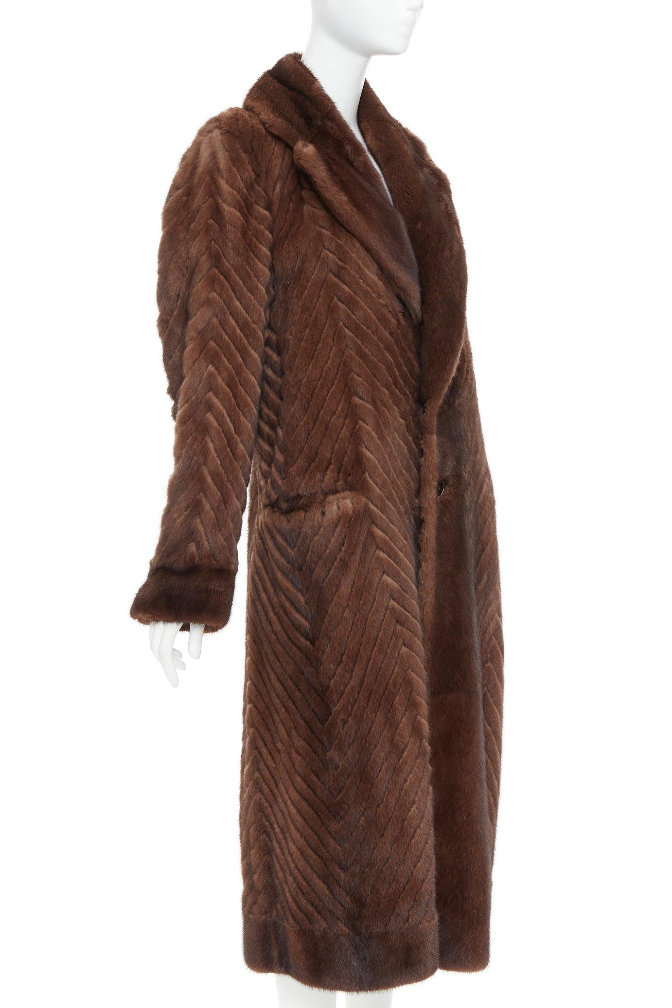 DOLCE GABBANA Alta Sartoria chevron cut mink fur silk leather long coat IT34 XXS In Excellent Condition For Sale In Hong Kong, NT